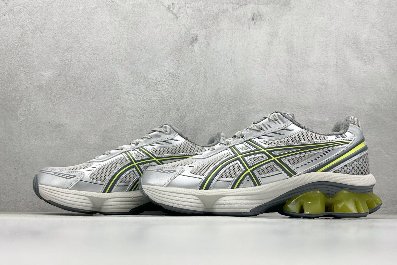 210 Asics Gel-Kinetic Fluent 亚瑟士运动休闲透气专业跑鞋 1203A591-020