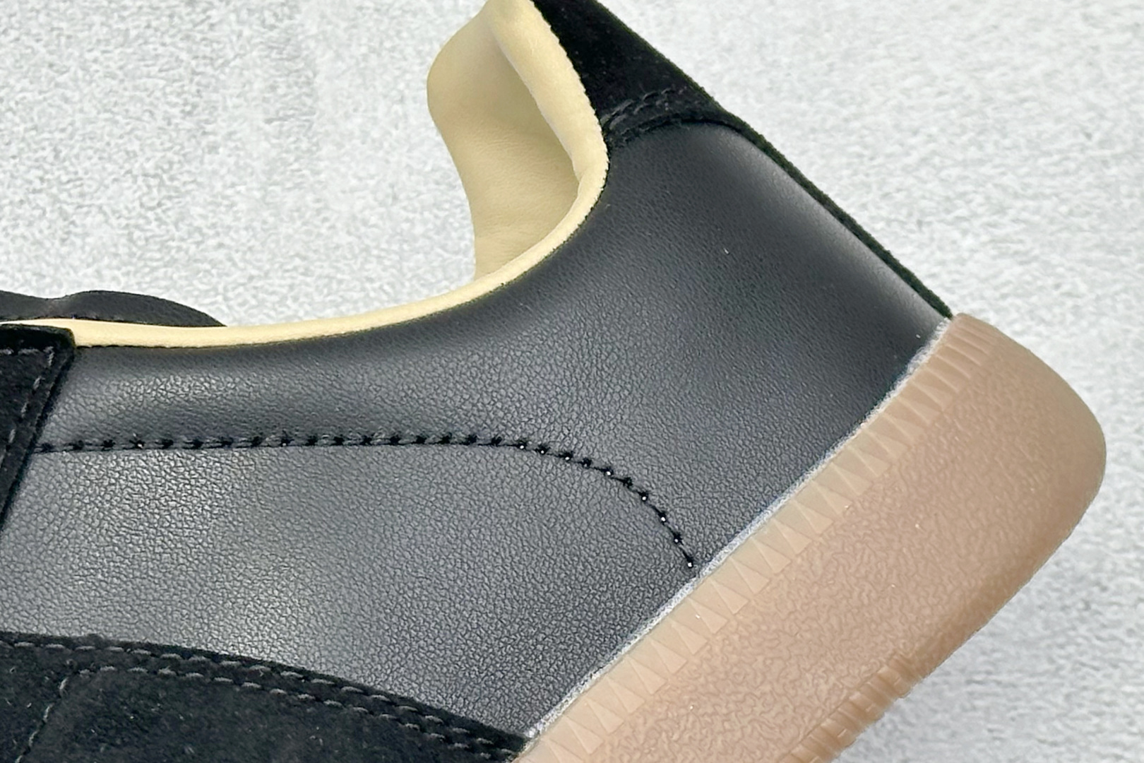 190 S版 Maison Margiela梅森马吉拉Replica 休闲低帮德训鞋 S57WS