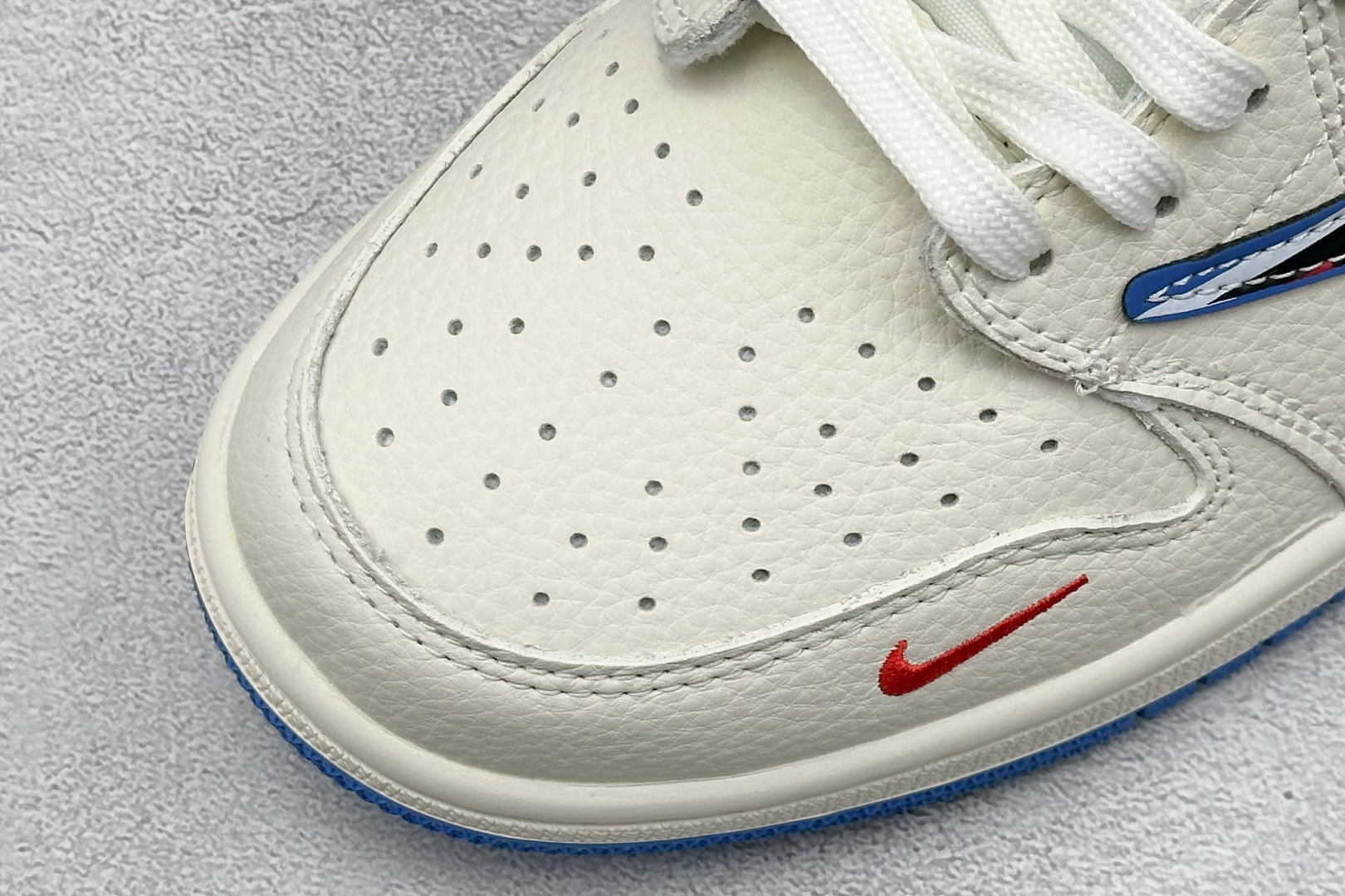 280 XC版Travis Scott x Fragment Design x Jordan Air Jordan 1 Low SP “芬迪联名——花蓝勾” XS2025-080