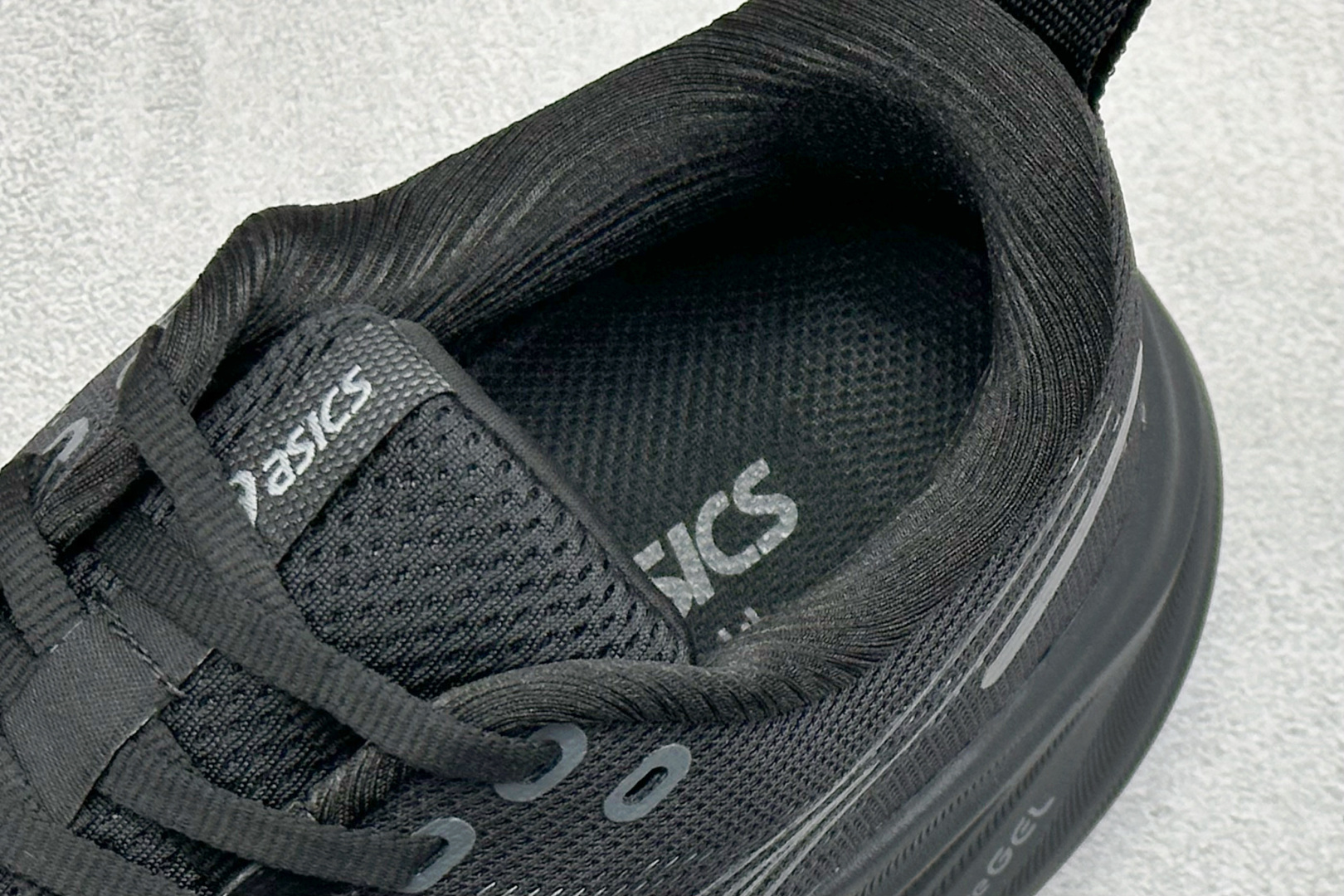 190 Asics Gel-Saiun 3 亚瑟士透气休闲鞋缓震男子耐磨跑步鞋 1011B258-002