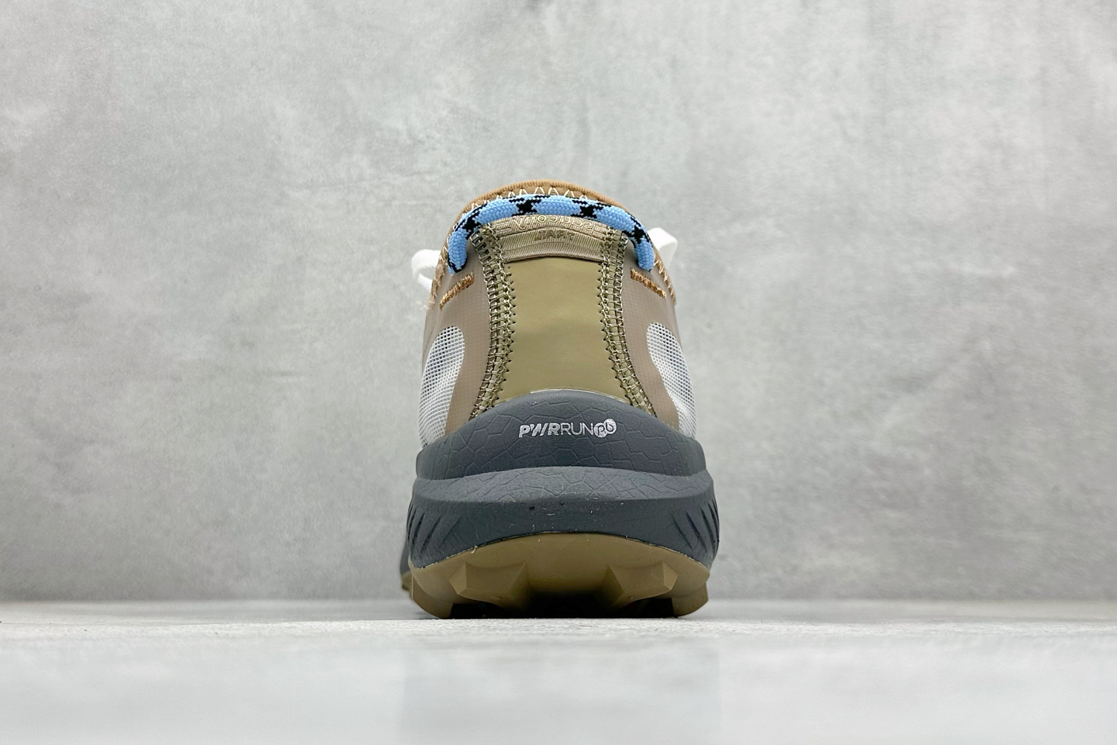 190 SAUCONY索康尼 ENDORPHIN RIFT系列 低帮缓震跑步鞋 S20858-20