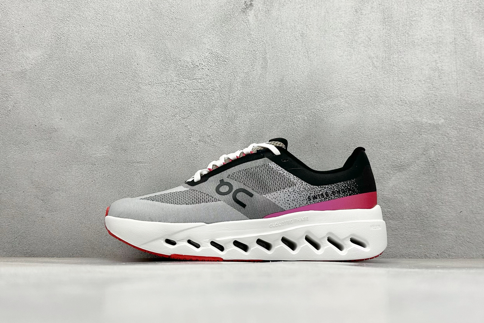 NO:553059,The latest color collection XD version of On Cloudsurfer Next comfortable and versatile non-slip wear-resistant low-cut casual running shoes, sports shoe series, sneakers19860909最新配色集合 XD版On昂跑 Cloudsurfer Next 舒适百搭防滑耐磨低帮休闲跑步鞋,运动鞋系列,sneakers,Men's shoes