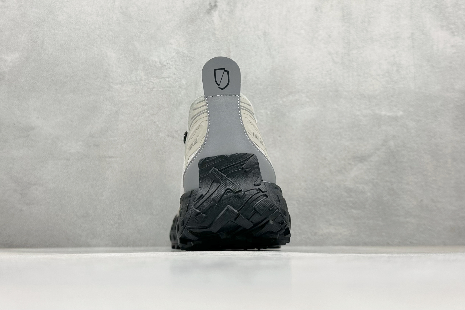 220 M版 NORDA 001 诺达织物厚底低帮生活休闲鞋 NORDA001-M-WTFT