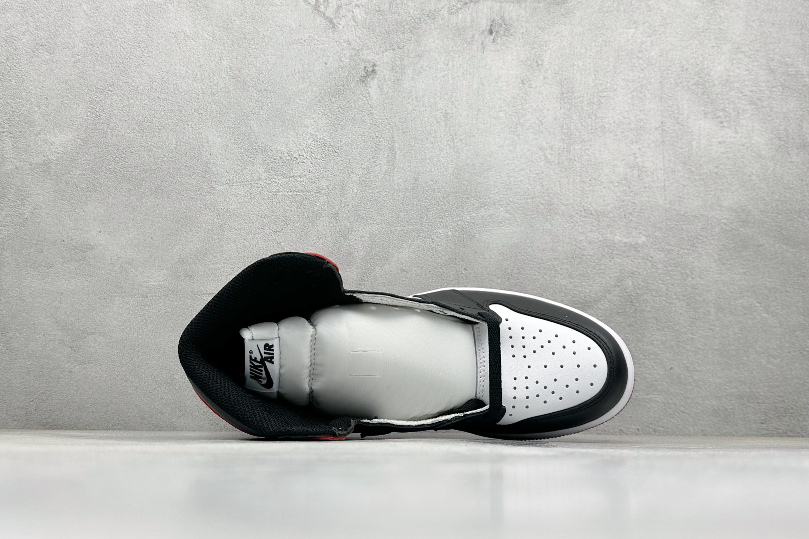 260 新F版AIR Jordan 1 RETRO HIGH 高帮 黑红脚趾 555088-125