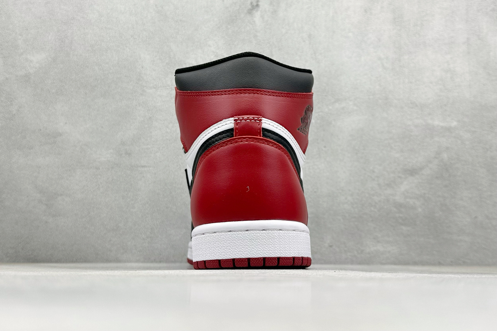 260 新F版AIR Jordan 1 RETRO HIGH 高帮 黑红脚趾 555088-125