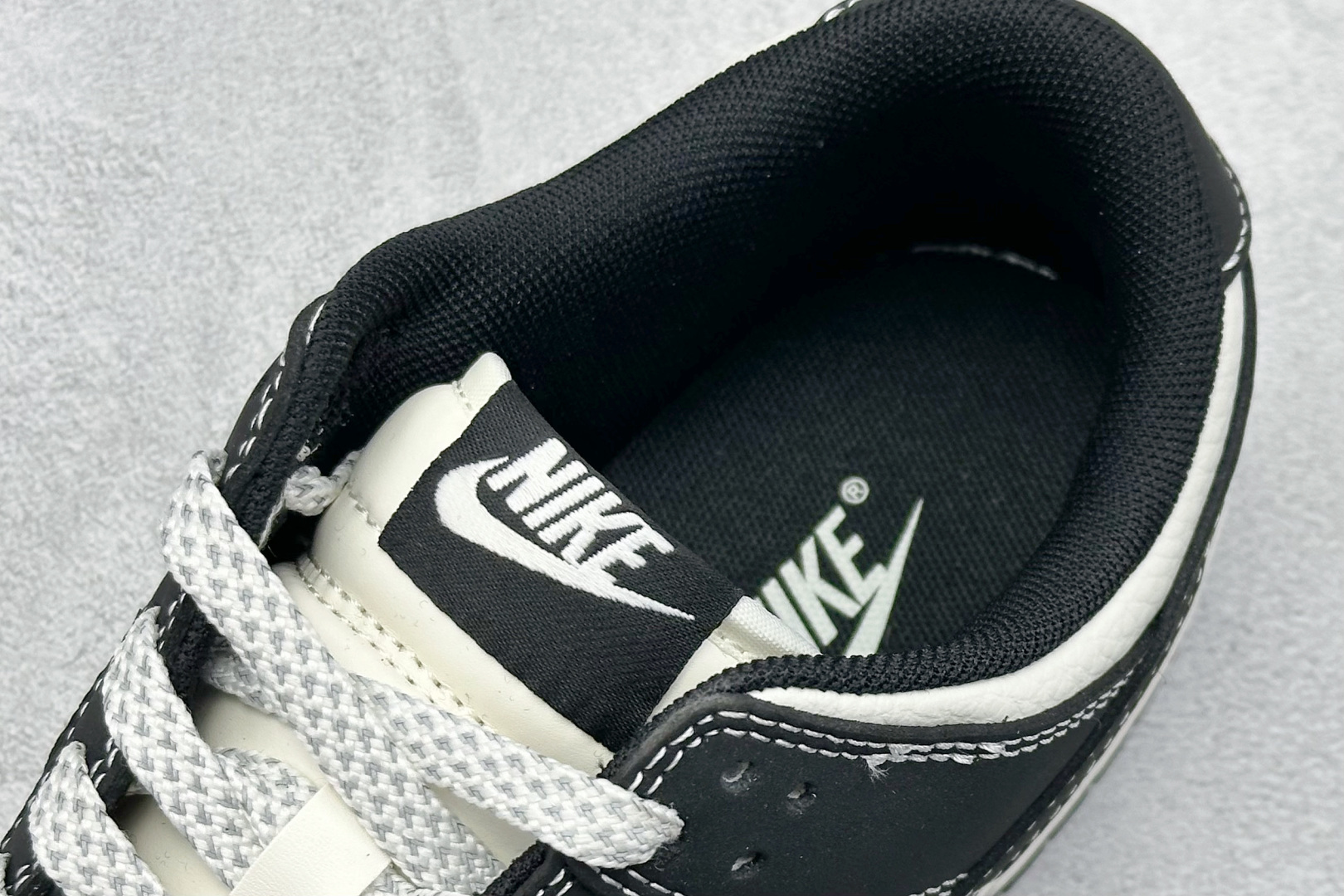 280 XC版Nike SB Dunk Low“LV联名——黑白印花” 周年高端定制 低帮休闲板鞋 CS1688-111