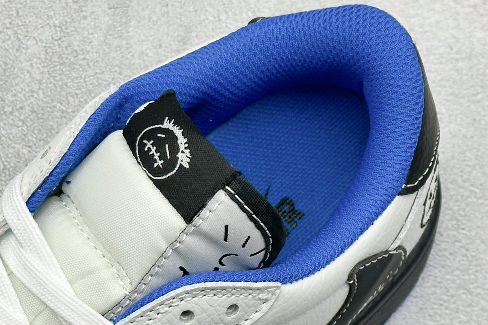 280 XC版Travis Scott x Fragment Design x Air Jordan 1 Low SP AJ1 乔1联名 蓝底鬼脸 低帮文化休闲板鞋 DZ5899-027