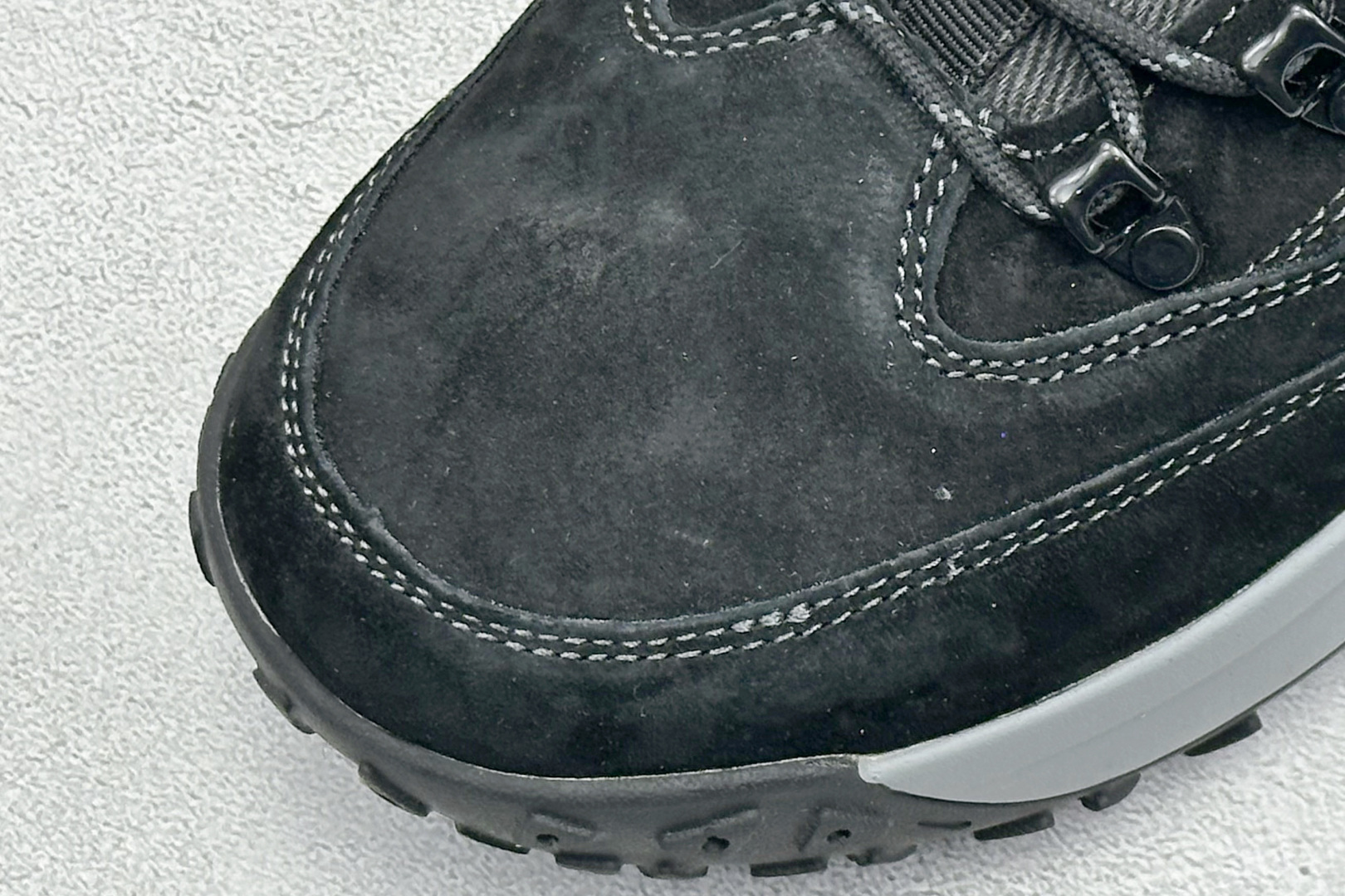 Timberland添柏岚/天伯伦户外高帮休闲马丁靴系列-莆田鞋,莆田鞋货源,高仿鞋,高仿鞋货源,安福档口,莆田高仿鞋,莆田鞋批发,高仿鞋批发,莆田高仿运动鞋,高仿运动鞋,莆田运动鞋 Timberland添柏岚/天伯伦户外高帮休闲马丁靴系列