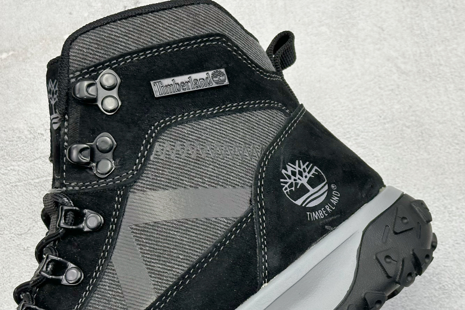 Timberland添柏岚/天伯伦户外高帮休闲马丁靴系列-莆田鞋,莆田鞋货源,高仿鞋,高仿鞋货源,安福档口,莆田高仿鞋,莆田鞋批发,高仿鞋批发,莆田高仿运动鞋,高仿运动鞋,莆田运动鞋 Timberland添柏岚/天伯伦户外高帮休闲马丁靴系列