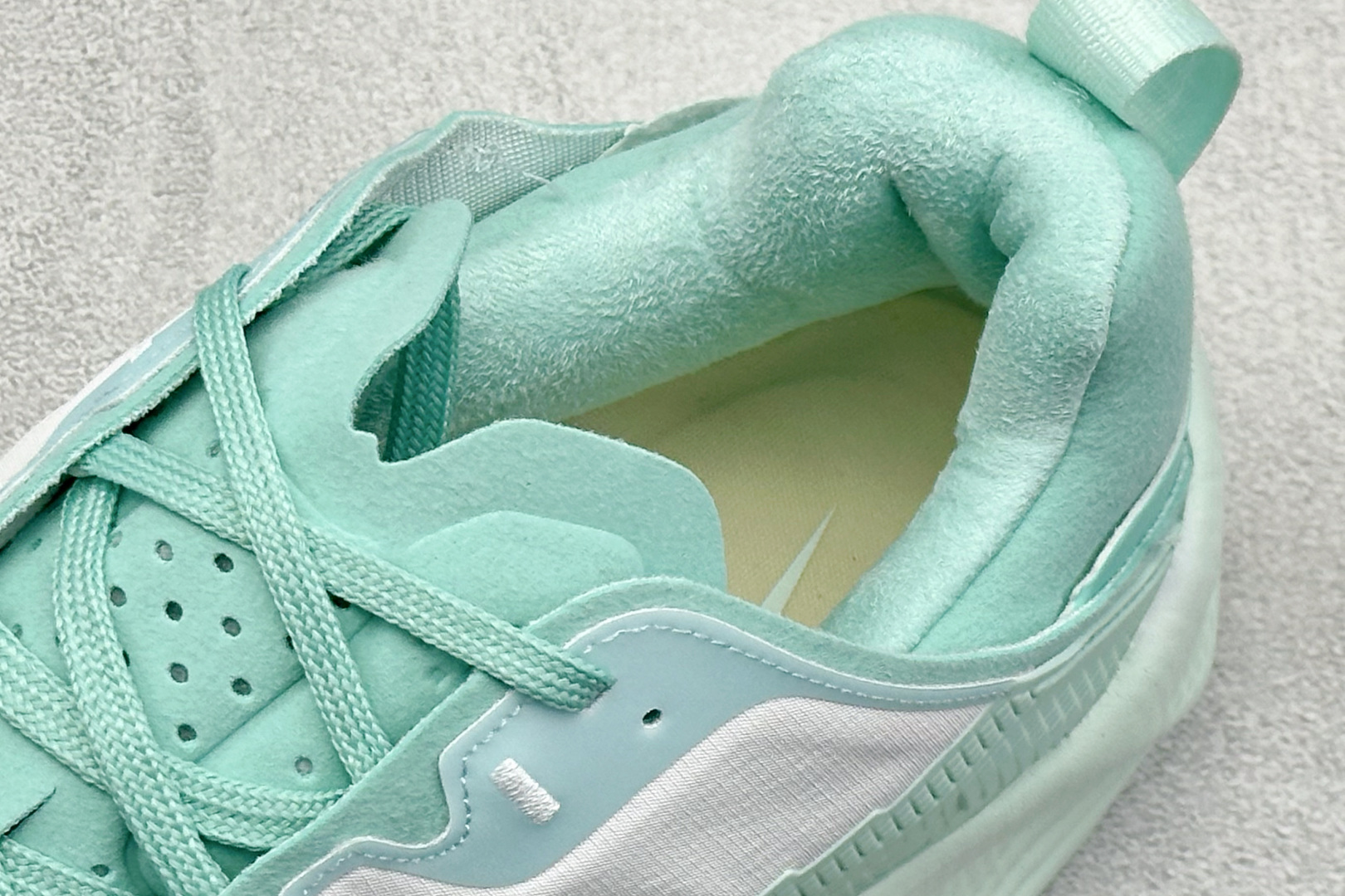 HYEIN SEO x Nike Ava Rover Ava Rover 联名鞋 DX4215-307