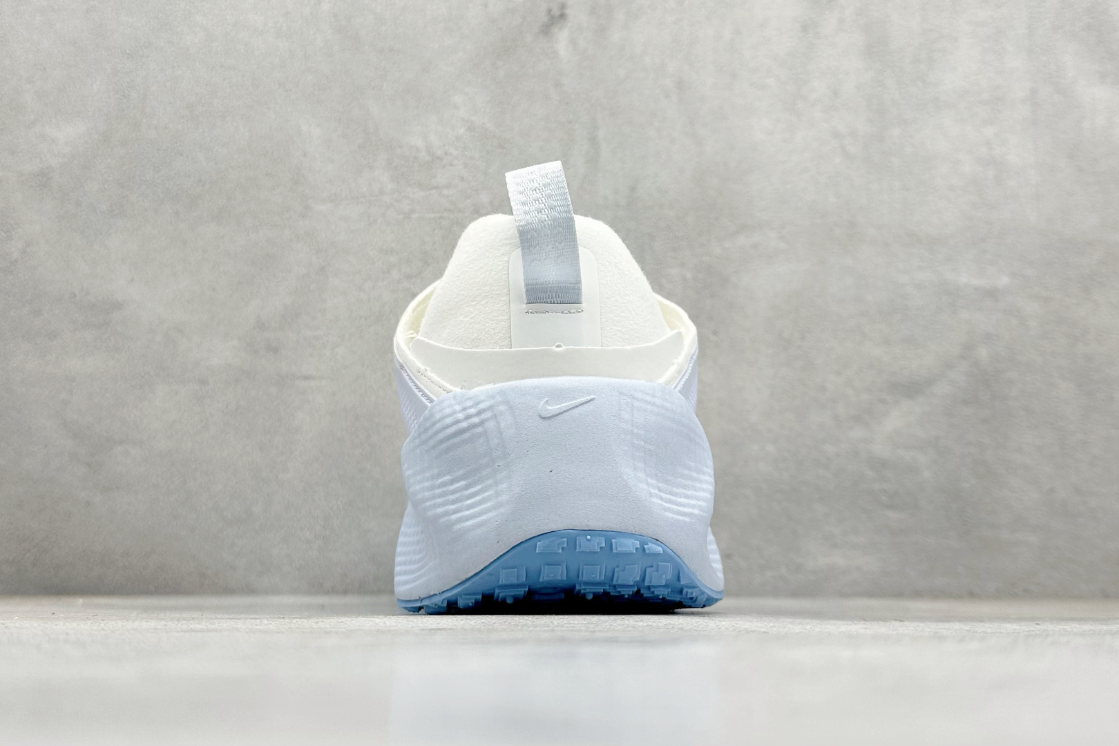 HYEIN SEO x Nike Ava Rover Ava Rover 联名鞋 DX4215-304