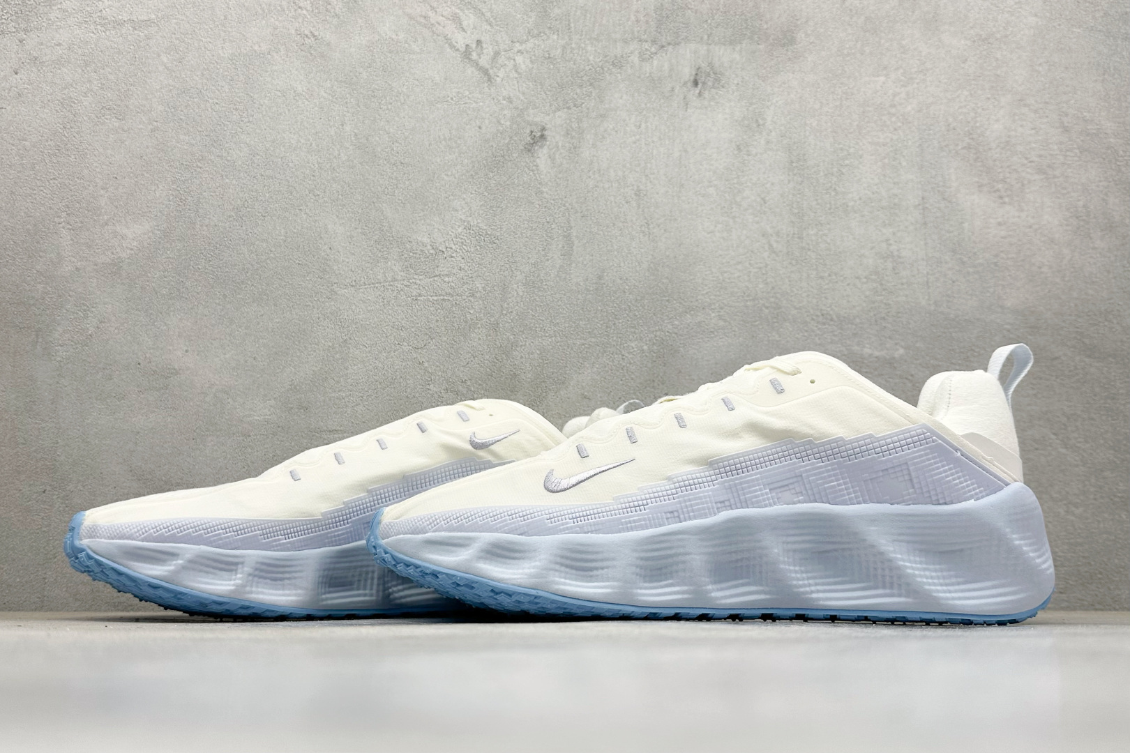 HYEIN SEO x Nike Ava Rover Ava Rover 联名鞋 DX4215-304