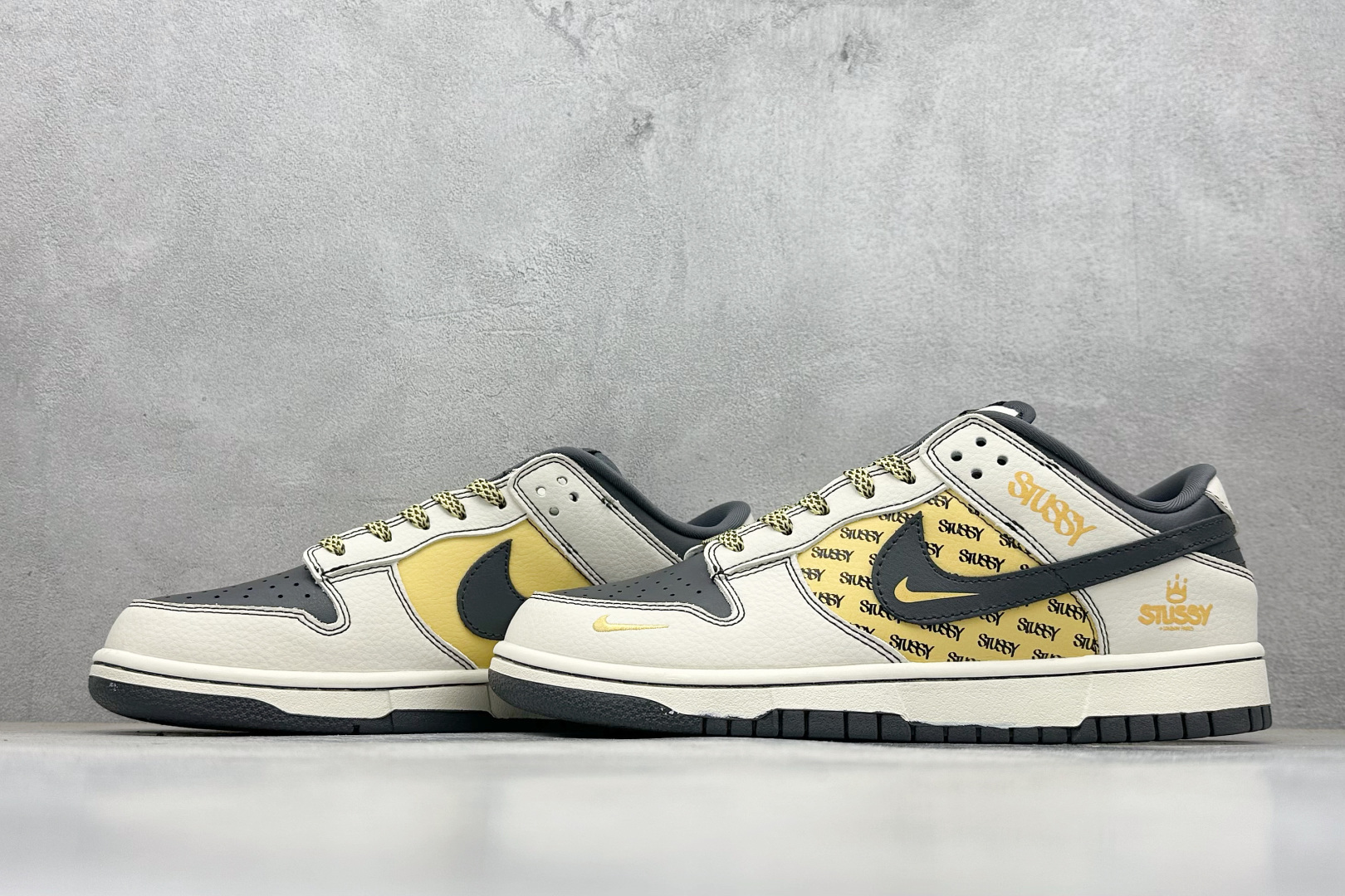 280 Nike SB Dunk Low 斯图西联名 周年高端定制 低帮休闲板鞋 DD1988-091