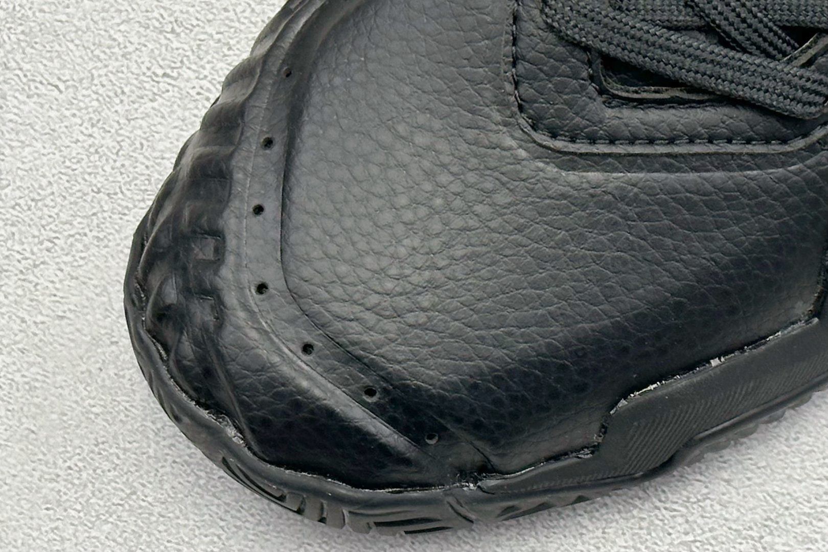 210 Adidas Barricade 13 M LEATHER 百搭舒适 防滑耐磨低帮网球鞋 JP7238-Chinese UA Cheap High Quatity Brand Clothes Bags handbags Sneakers wholesale wholesaler seller from China Factory suppliers Fashion Clothing Shoes best Quality Beautiful Price 210 Adidas Barricade 13 M LEATHER 百搭舒适 防滑耐磨低帮网球鞋 JP7238