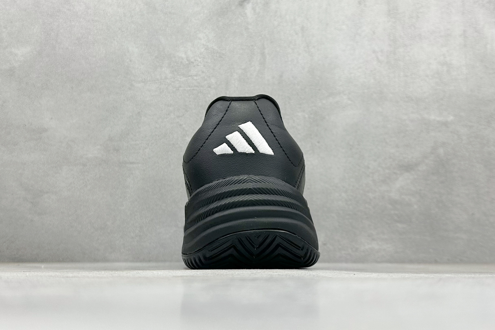 210 Adidas Barricade 13 M LEATHER 百搭舒适 防滑耐磨低帮网球鞋 JP7238-Chinese UA Cheap High Quatity Brand Clothes Bags handbags Sneakers wholesale wholesaler seller from China Factory suppliers Fashion Clothing Shoes best Quality Beautiful Price 210 Adidas Barricade 13 M LEATHER 百搭舒适 防滑耐磨低帮网球鞋 JP7238