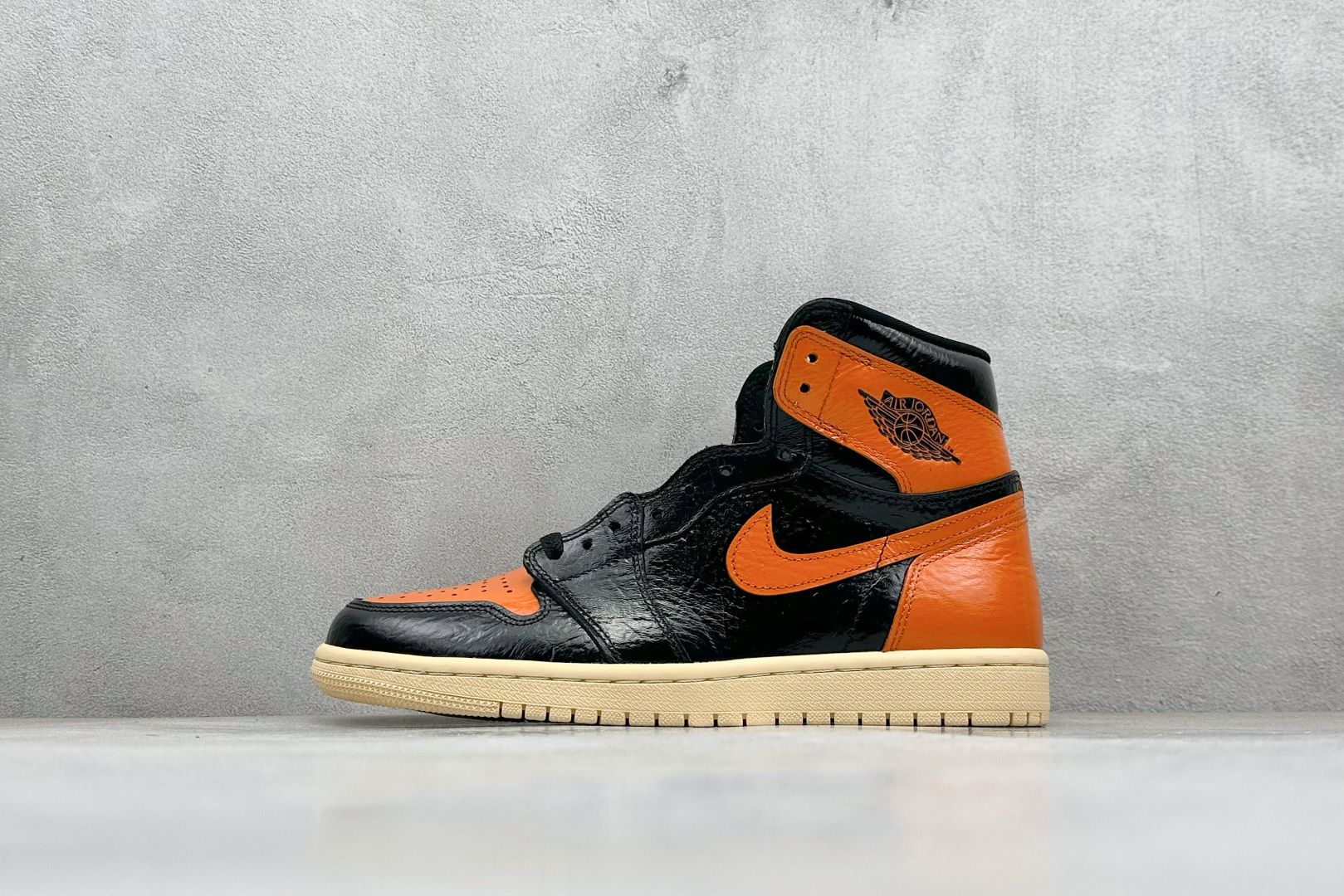 🌹 终端放店新F版AIR Jordan 1 RETRO HIGH OG 高帮猪油原装纸板原楦开发 极致鞋