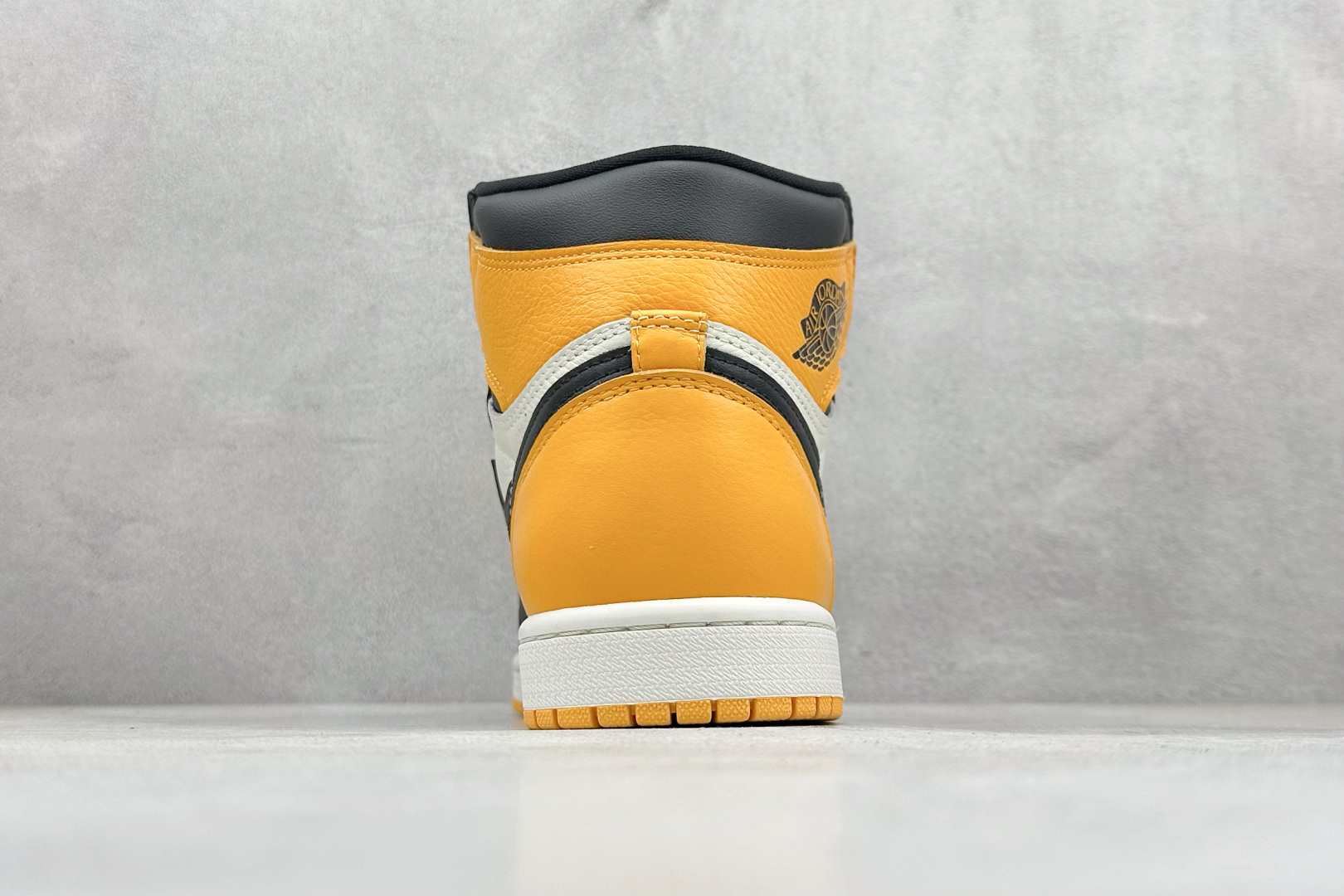 🌹 终端放店新F版AIR Jordan 1 RETRO HIGH OG 高帮黄脚趾原装纸板原楦开发 极致