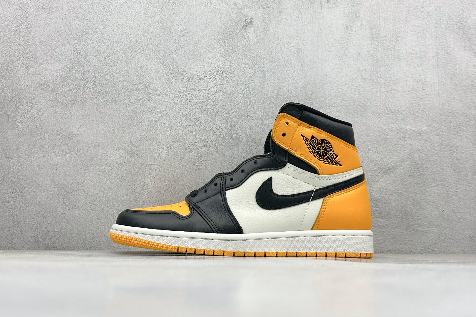 🌹 终端放店新F版AIR Jordan 1 RETRO HIGH OG 高帮黄脚趾原装纸板原楦开发 极致