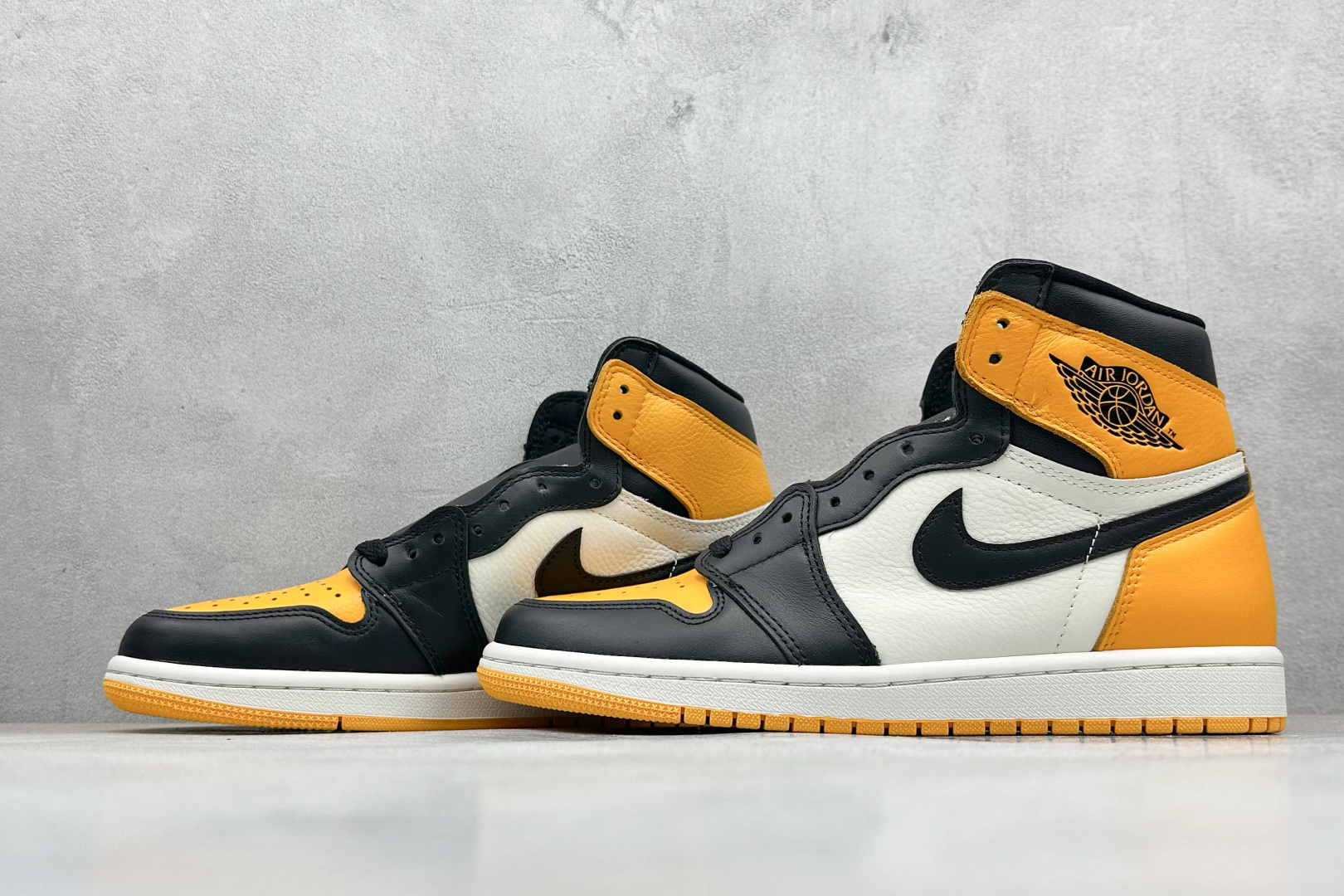 🌹 终端放店新F版AIR Jordan 1 RETRO HIGH OG 高帮黄脚趾原装纸板原楦开发 极致