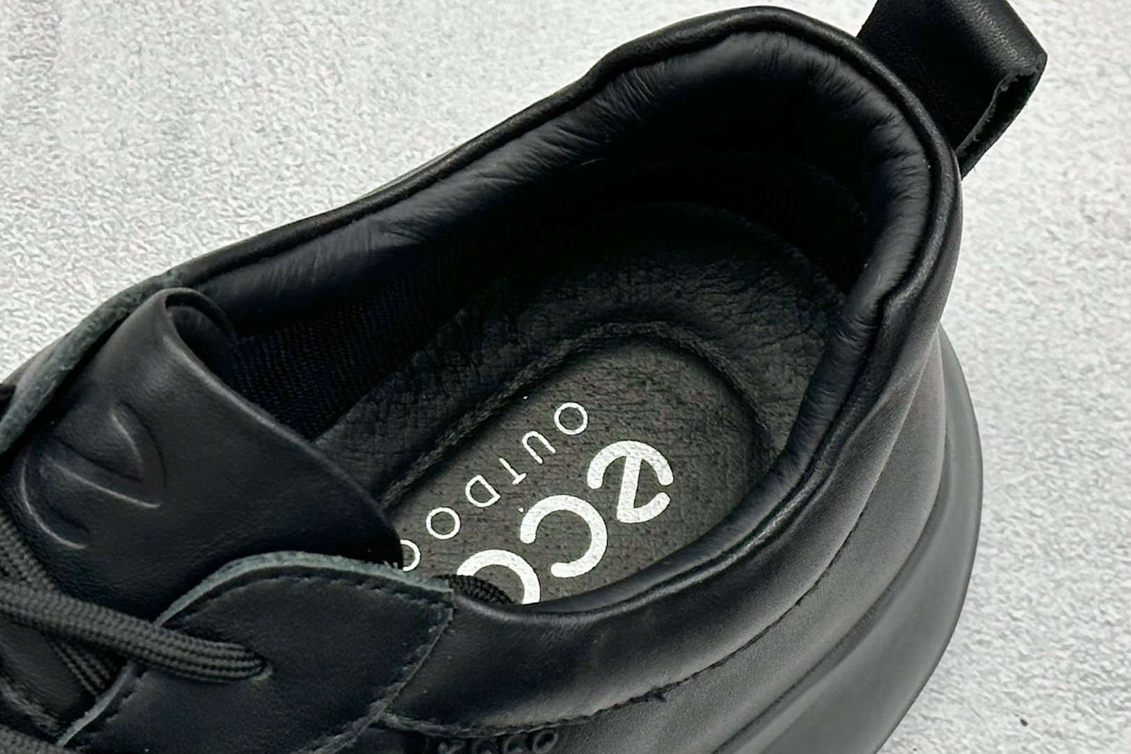 280 ECCO爱步老爹鞋男士夏季新款 全头层百搭潮流户外运动鞋 415228-010-Chinese UA Cheap High Quatity Brand Clothes Bags handbags Sneakers wholesale wholesaler seller from China Factory suppliers Fashion Clothing Shoes best Quality Beautiful Price 280 ECCO爱步老爹鞋男士夏季新款 全头层百搭潮流户外运动鞋 415228-010