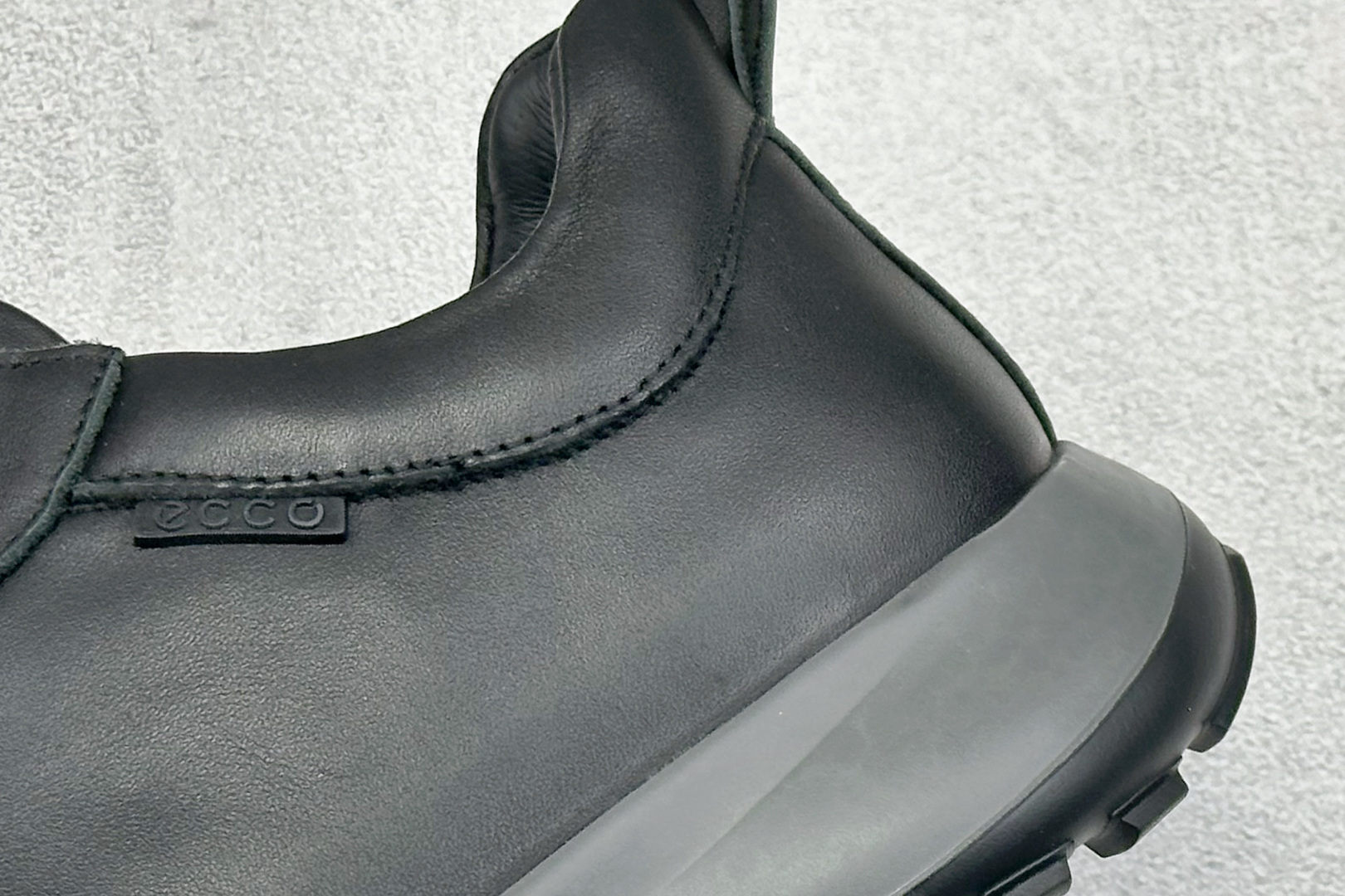 280 ECCO爱步老爹鞋男士夏季新款 全头层百搭潮流户外运动鞋 415228-010-Chinese UA Cheap High Quatity Brand Clothes Bags handbags Sneakers wholesale wholesaler seller from China Factory suppliers Fashion Clothing Shoes best Quality Beautiful Price 280 ECCO爱步老爹鞋男士夏季新款 全头层百搭潮流户外运动鞋 415228-010