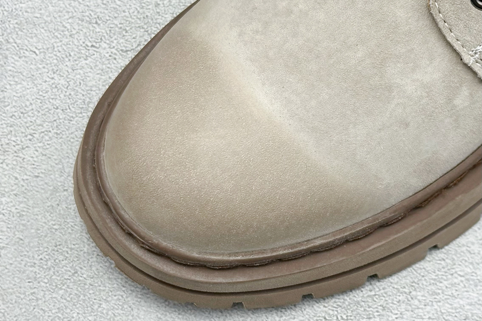 Timberland添柏岚/天伯伦户外高帮休闲大黄靴系列 A18066T-Top High Quatity Cheap Sneakers Fashion Clothing Clothes Bags handbags Shoes of all Brand wholesale With The best Quality And Beautiful Price from China Factory Chinese suppliers wholesaler seller Timberland添柏岚/天伯伦户外高帮休闲大黄靴系列 A18066T