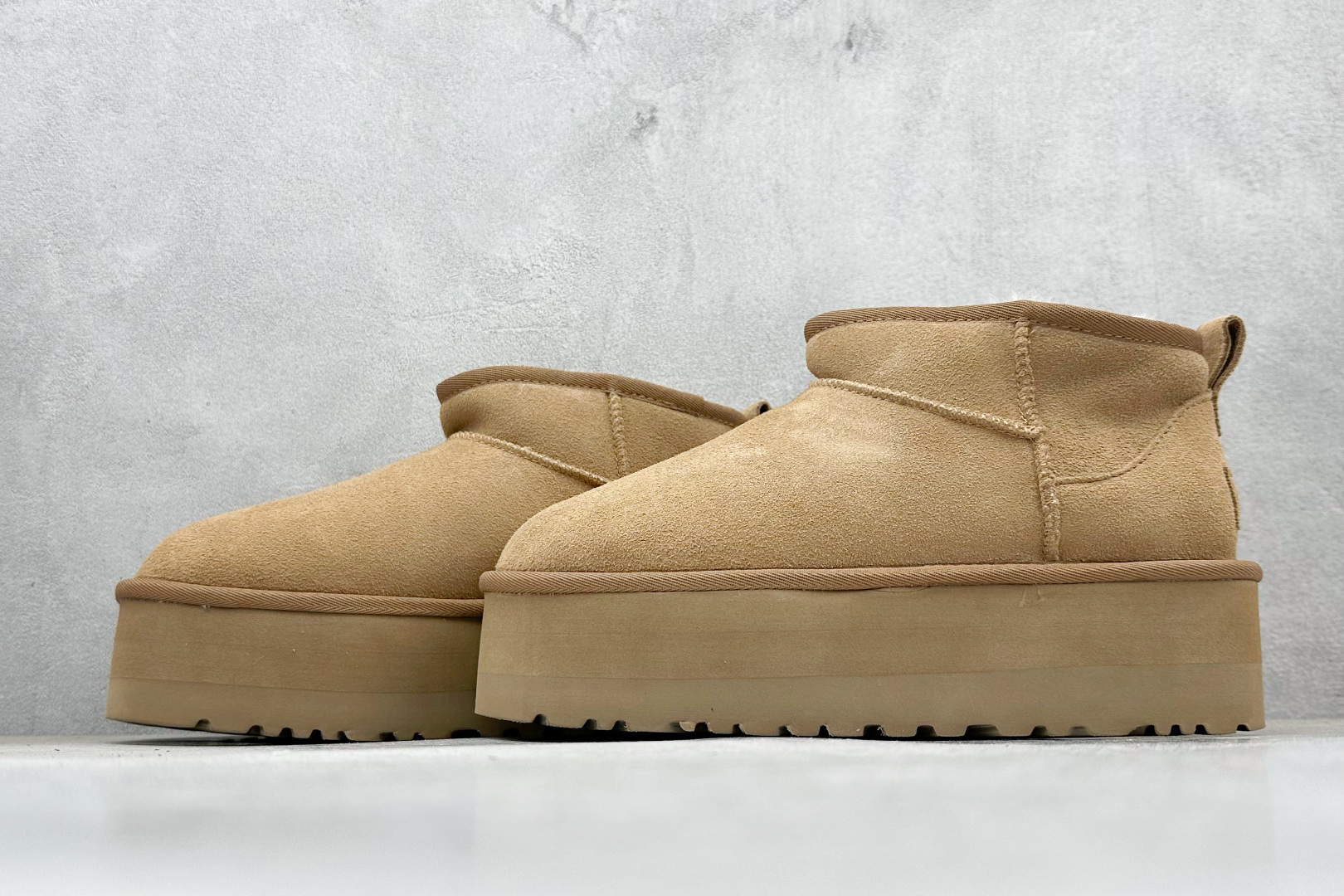 260 市面顶级版本 UGG Mini厚底短筒5cm 小红书爆款 1135092