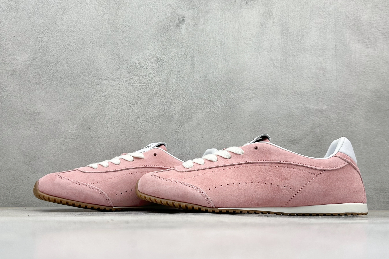 200 K版Alo Yoga Sunset Sneaker 徳训生活休闲鞋 A0891U-GREEN-Chinese UA Cheap High Quatity Brand Clothes Bags handbags Sneakers wholesale wholesaler seller from China Factory suppliers Fashion Clothing Shoes best Quality Beautiful Price 200 K版Alo Yoga Sunset Sneaker 徳训生活休闲鞋 A0891U-GREEN