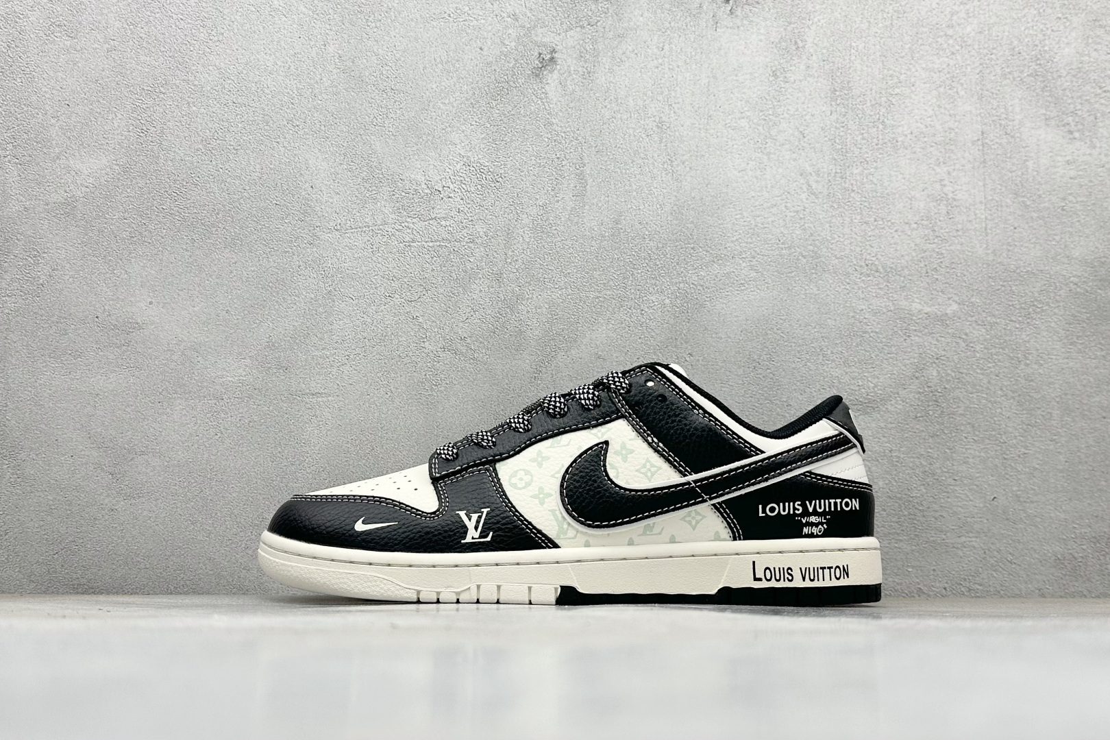 280 Nike SB Dunk Low“ LV联名——米黑印花” 周年高端定制 低帮休闲板鞋 HT5088-608