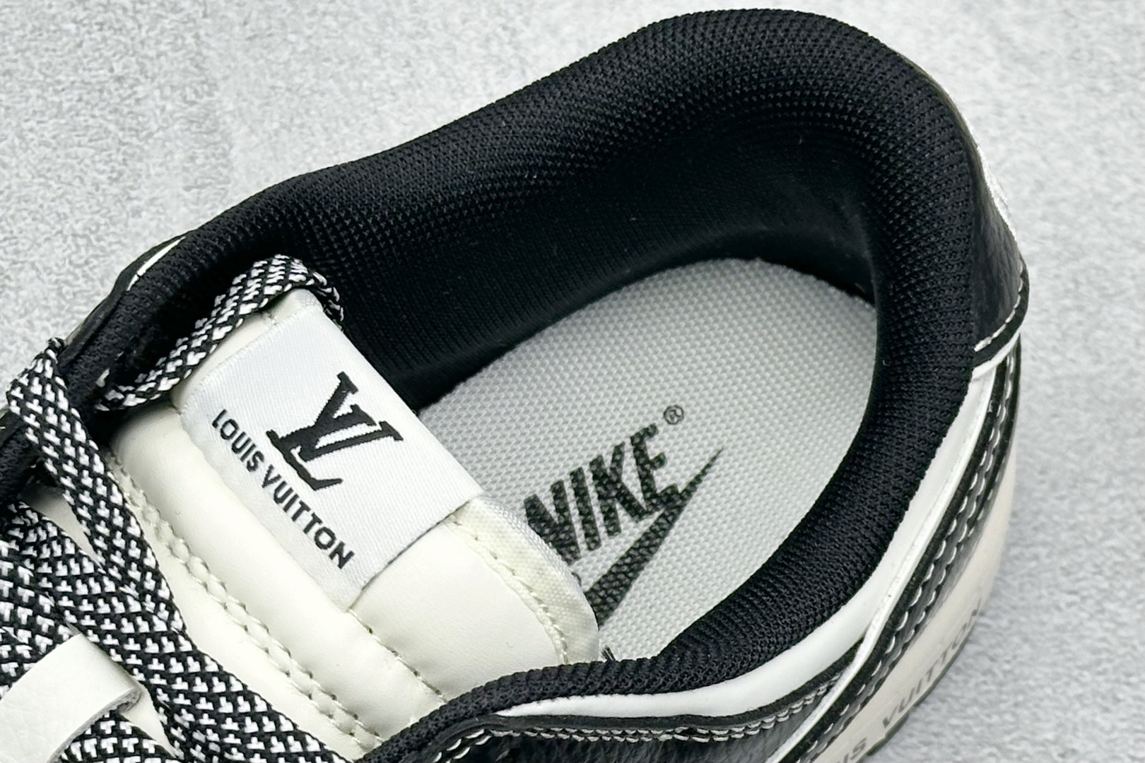 280 Nike SB Dunk Low“ LV联名——米黑印花” 周年高端定制 低帮休闲板鞋 HT5088-608