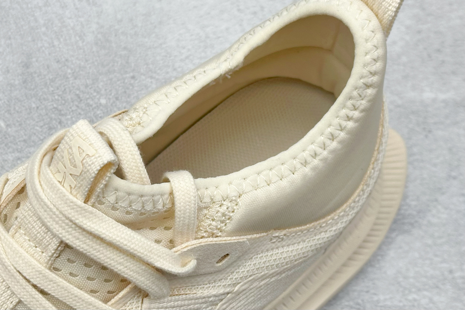 230 HOKA M KAWANA MID 中帮户外山脉越野轻量运动跑鞋 1169290-ABST