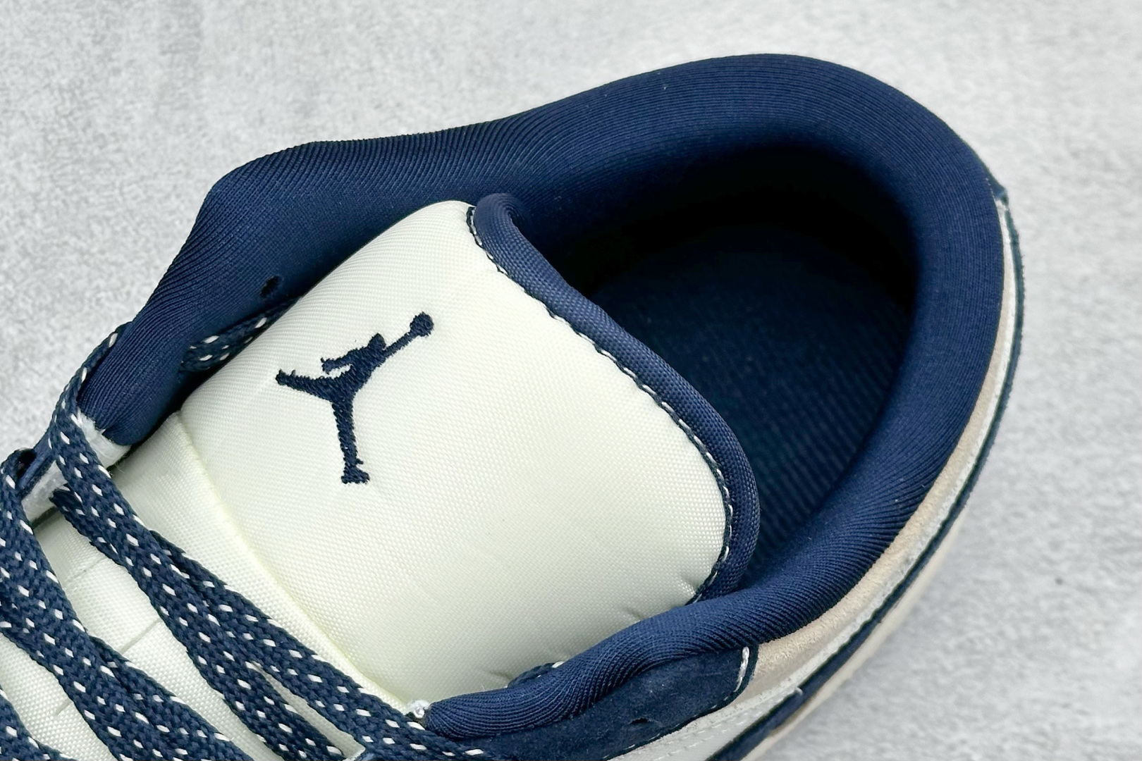 280 XC版Nike Jordan Air Jordan 1 x Stussy 蓝棕白小勾 LR8888-015