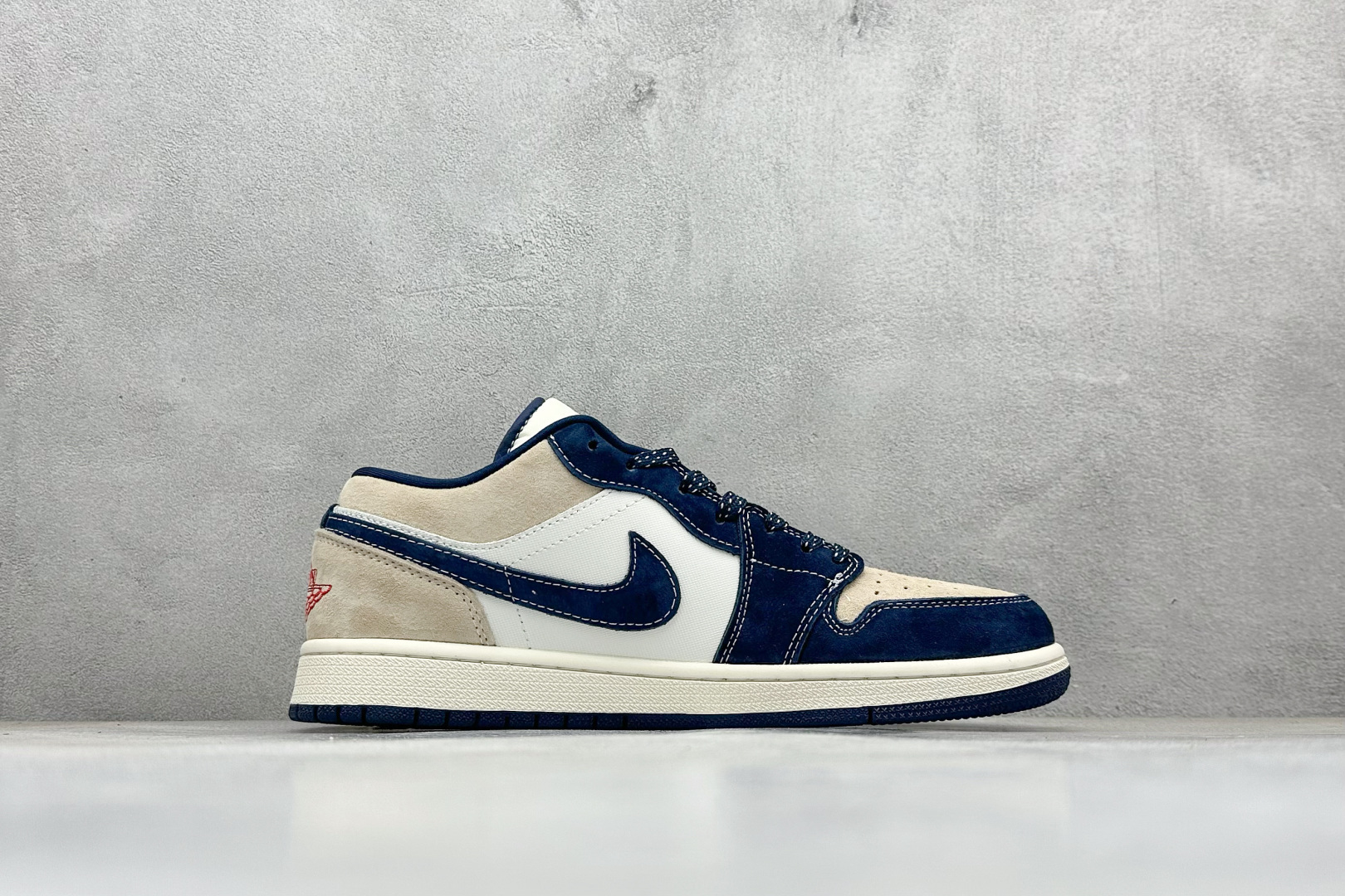 280 XC版Nike Jordan Air Jordan 1 x Stussy 蓝棕白小勾 LR8888-015