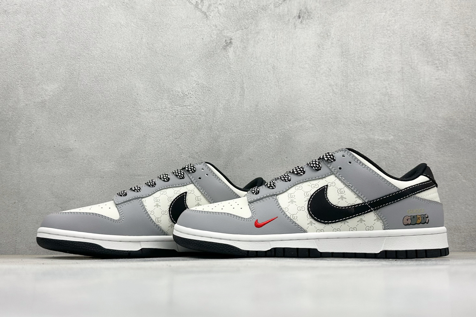 280 XC版Nike SB Dunk Low 古驰联名 浅灰黑勾 周年高端定制 低帮休闲板鞋 CS1688-134