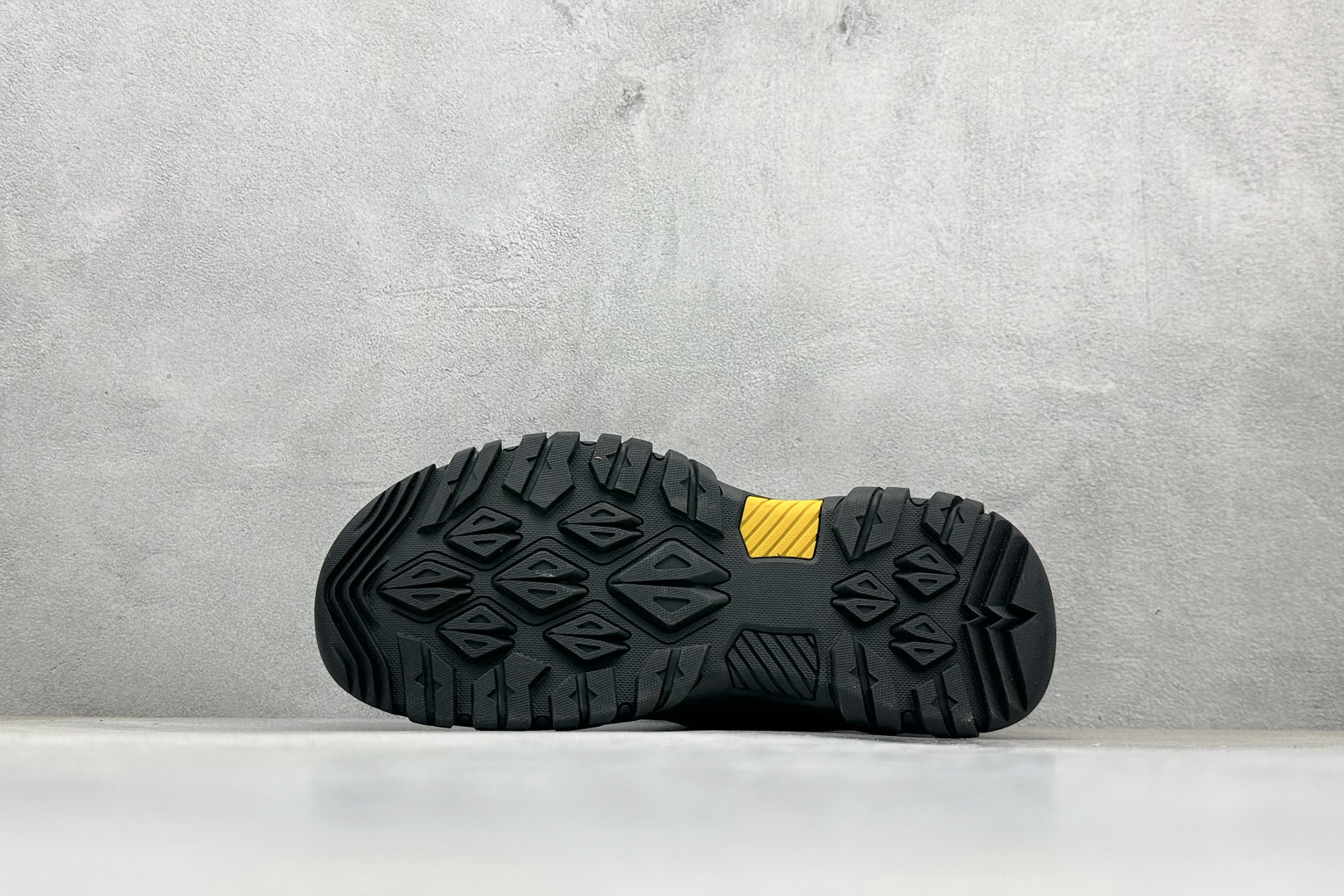 CRISPI Monaco 摩纳哥 DESE GTX 登山徒步轻量时尚潮流都市通勤个性帅气机能风户外功能鞋 CRISPI Monaco 摩纳哥 DESE GTX 登山徒步轻量时尚潮流都市通勤个性帅气机能风户外功能鞋