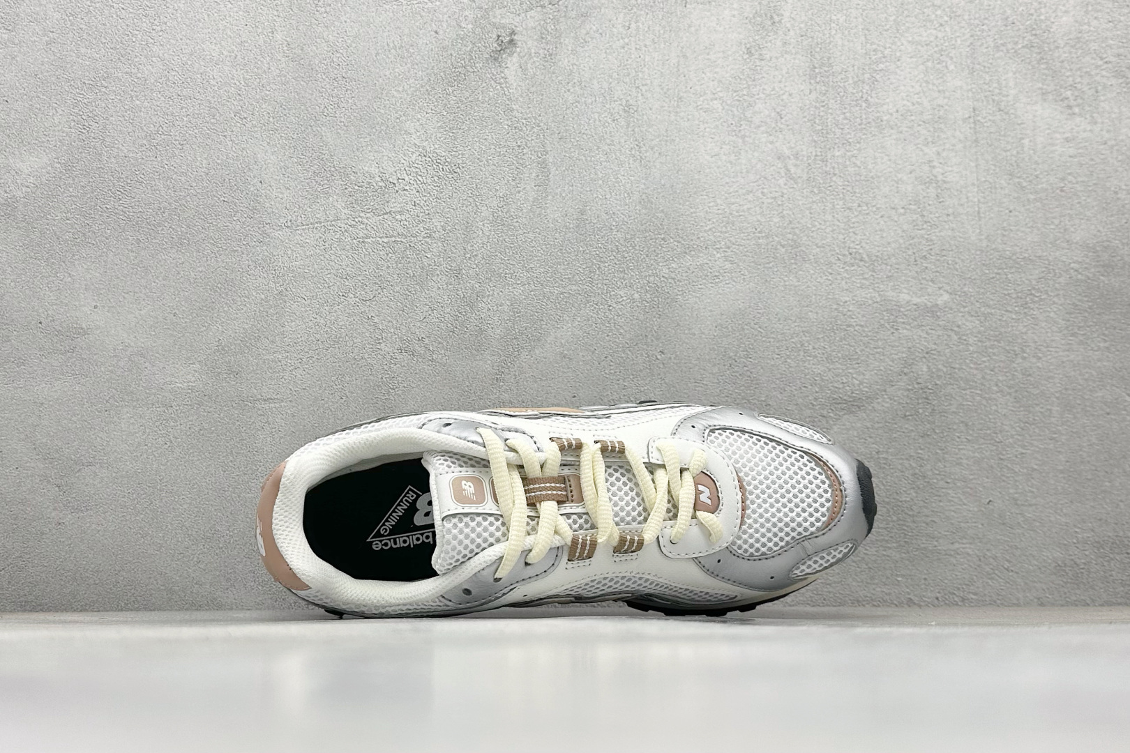 190 New Balance 204L系列 新百伦减震耐磨轻便 低帮生活休闲鞋 U204LSWA