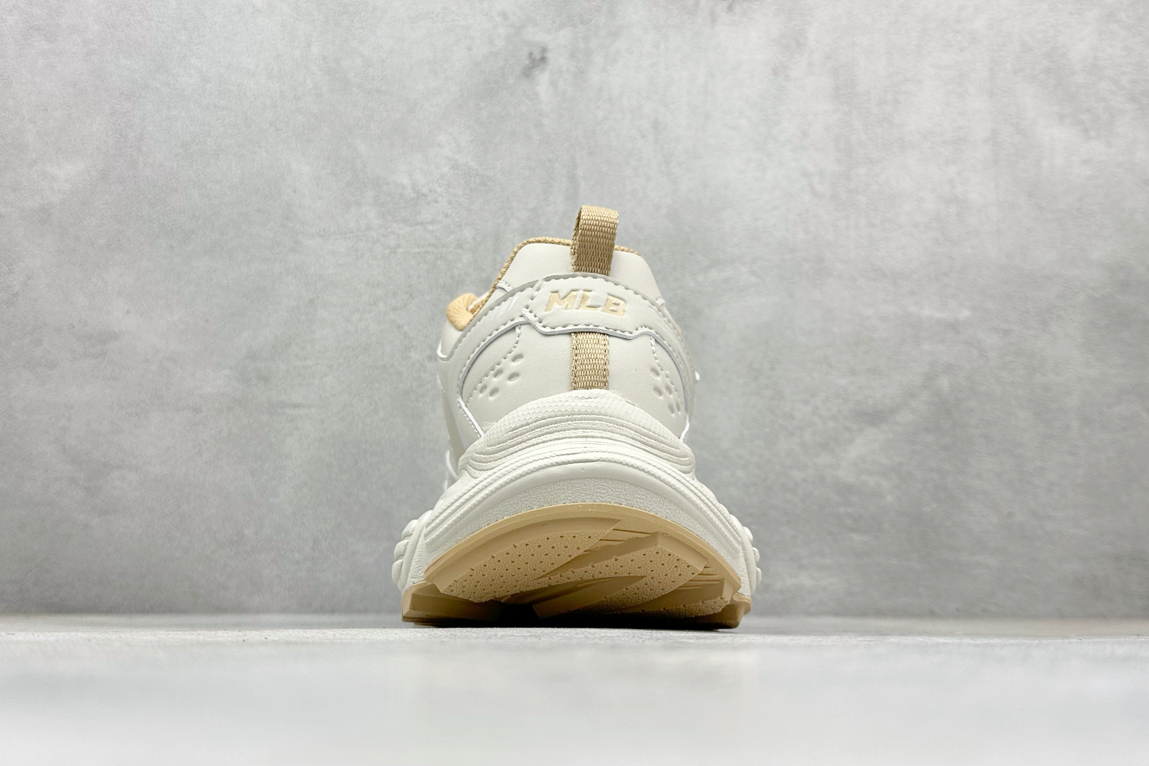 180 MLB Chunky Runner Basic 厚底老爹厚底休闲运动慢跑鞋 3ASHW005N-50CRS