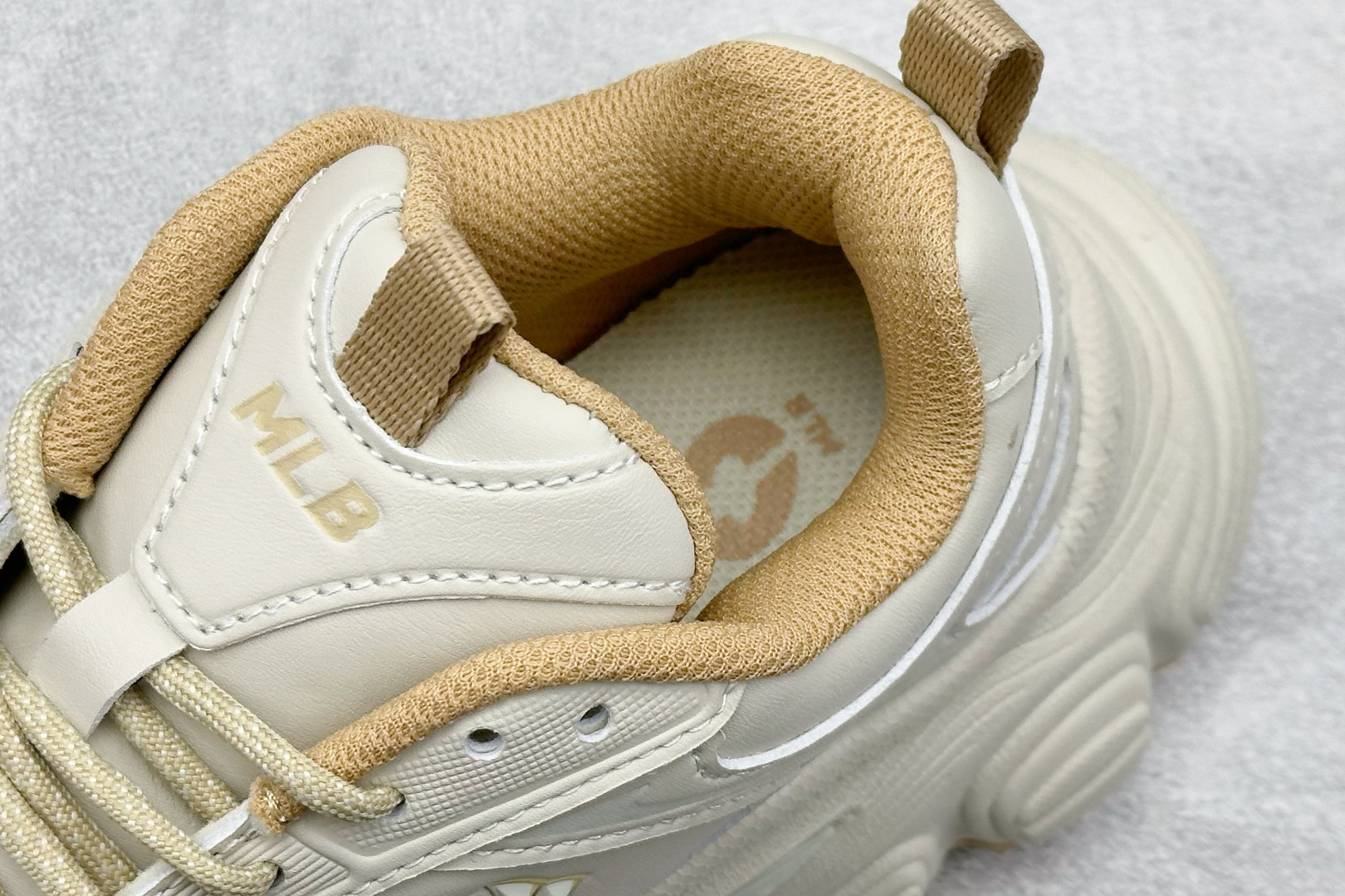 180 MLB Chunky Runner Basic 厚底老爹厚底休闲运动慢跑鞋 3ASHW005N-50CRS