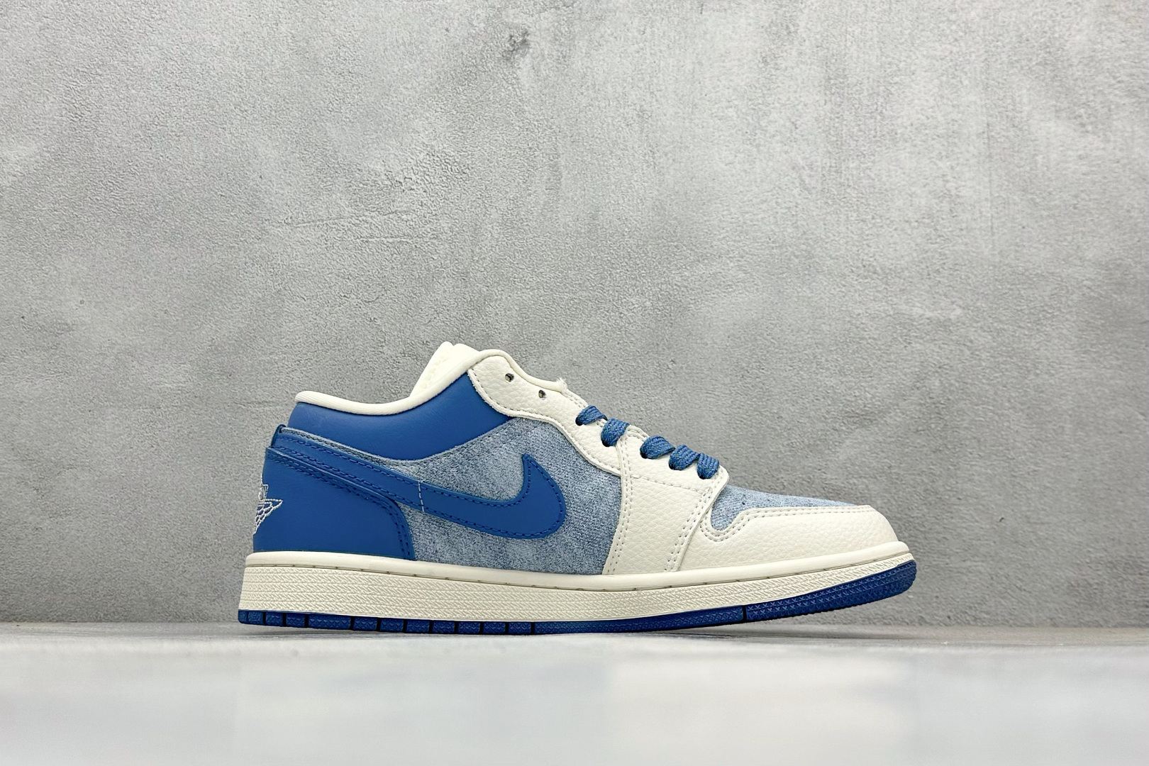 280 Nike Jordan Air Jordan 1 x Louis Vuitton 白蓝牛仔小勾 QD1988-003