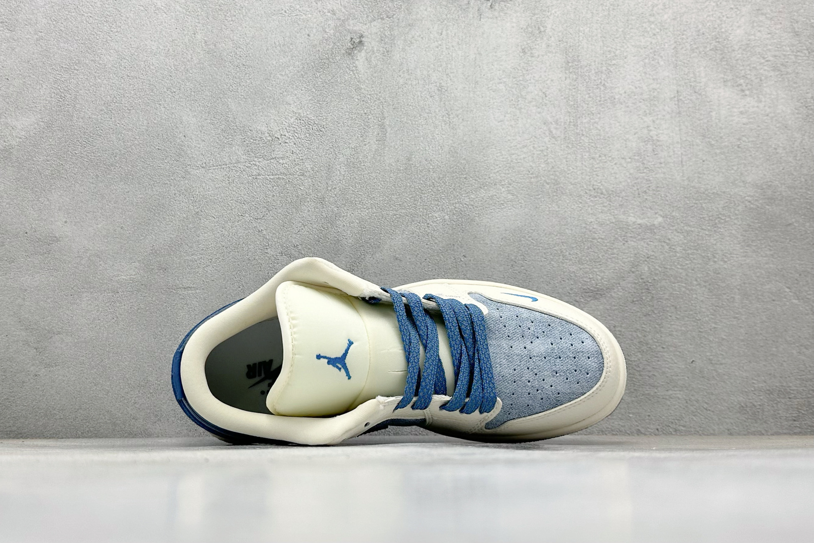 280 Nike Jordan Air Jordan 1 x Louis Vuitton 白蓝牛仔小勾 QD1988-003