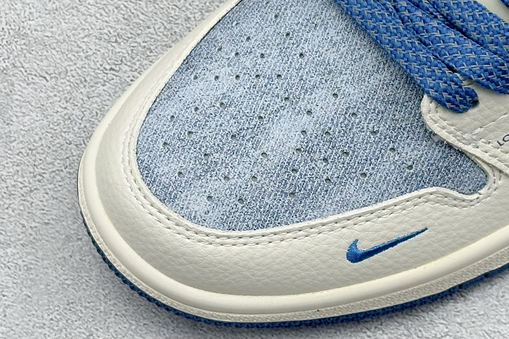 280 Nike Jordan Air Jordan 1 x Louis Vuitton 白蓝牛仔小勾 QD1988-003