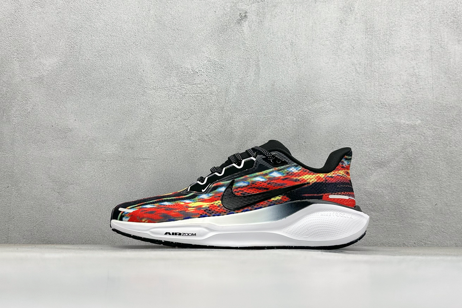 福利 XL版 Nk Air Zoom Pegasus 41 耐克网面透气轻便耐磨跑鞋 #鞋面采用网布、织物、橡塑材料等多种材料拼接,出色支撑效果,缔造稳固脚感,塑就自然迈步体验.结合匠心排布的缓震配置,铸就稳固迈步体验.弧形外底设计,有助实现后跟到鞋头的顺畅过渡,在足部离地到落地过程中缔造流畅自如的迈步体验. 货号:FN4932-002 编码:27