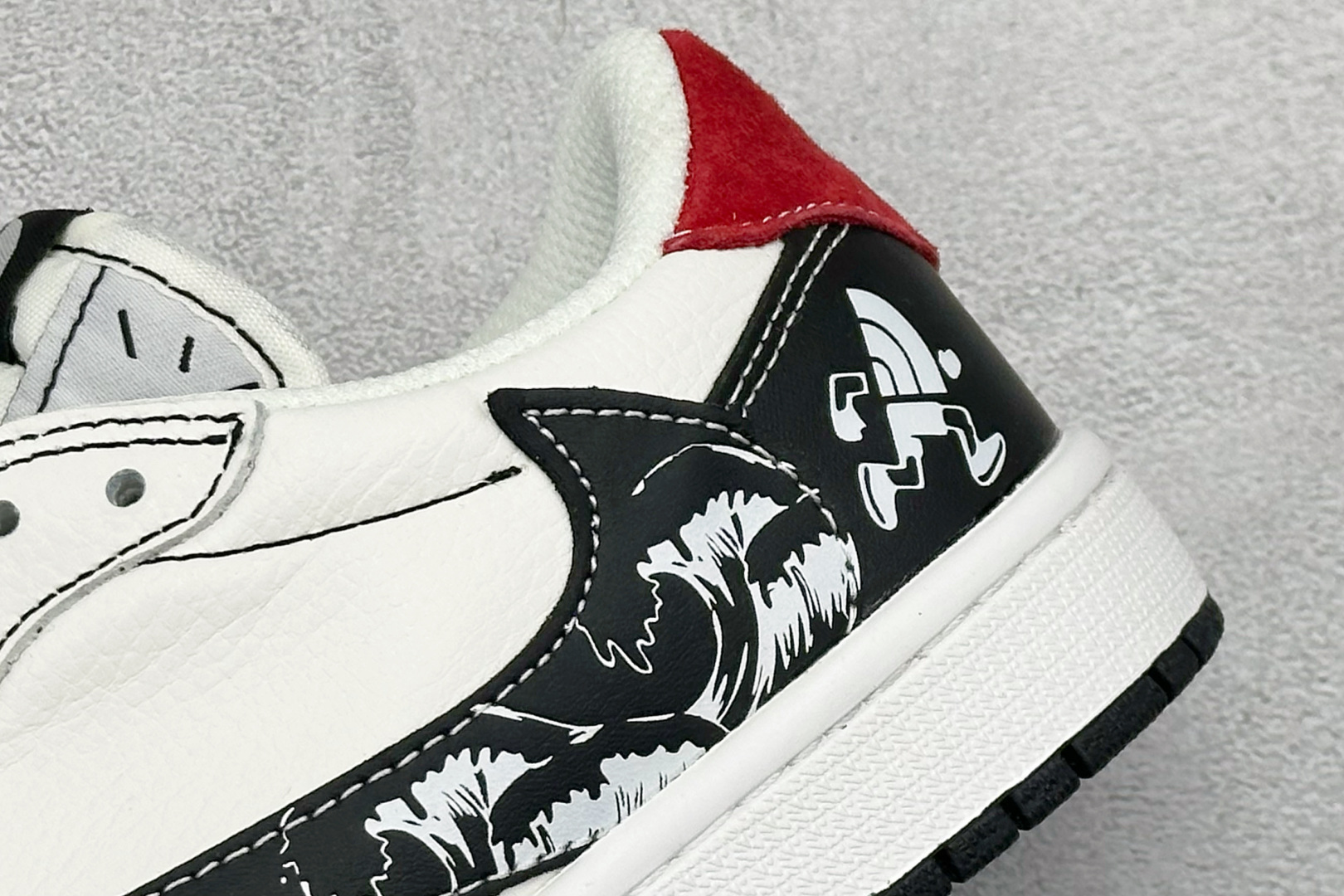 280 XC版Travis Scott x Fragment Design x Jordan Air Jordan 1 Low SP “北面联名——黑勾涂鸦” DZ5899-028-Chinese UA Cheap High Quatity Brand Clothes Bags handbags Sneakers wholesale wholesaler seller from China Factory suppliers Fashion Clothing Shoes best Quality Beautiful Price 280 XC版Travis Scott x Fragment Design x Jordan Air Jordan 1 Low SP “北面联名——黑勾涂鸦” DZ5899-028