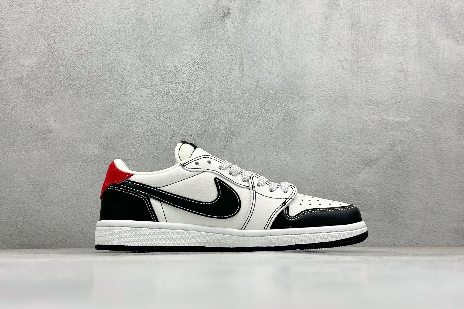 280 XC版Travis Scott x Fragment Design x Jordan Air Jordan 1 Low SP “北面联名——黑勾涂鸦” DZ5899-028-Chinese UA Cheap High Quatity Brand Clothes Bags handbags Sneakers wholesale wholesaler seller from China Factory suppliers Fashion Clothing Shoes best Quality Beautiful Price 280 XC版Travis Scott x Fragment Design x Jordan Air Jordan 1 Low SP “北面联名——黑勾涂鸦” DZ5899-028