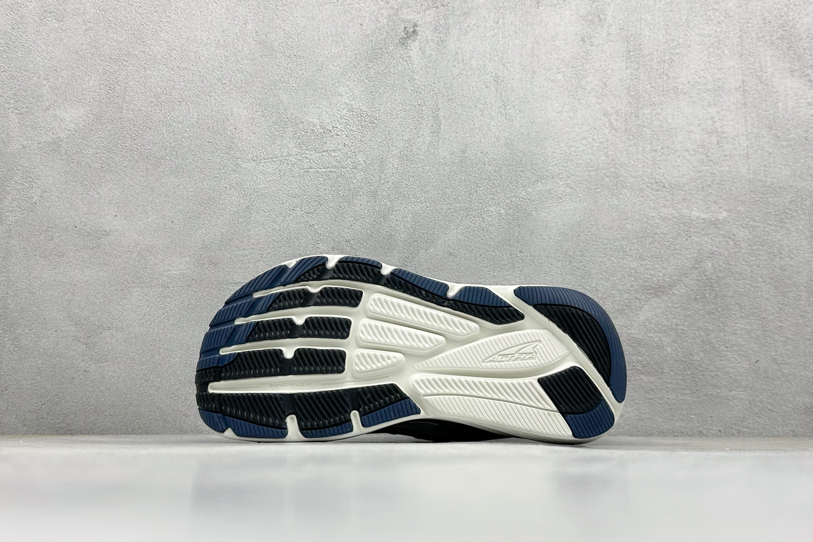 180 Altra奥创 W VIA OLY MPUS 缓震回弹轻量跑鞋减震透气跑鞋 ALOA82BW419-Chinese UA Cheap High Quatity Brand Clothes Bags handbags Sneakers wholesale wholesaler seller from China Factory suppliers Fashion Clothing Shoes best Quality Beautiful Price 180 Altra奥创 W VIA OLY MPUS 缓震回弹轻量跑鞋减震透气跑鞋 ALOA82BW419