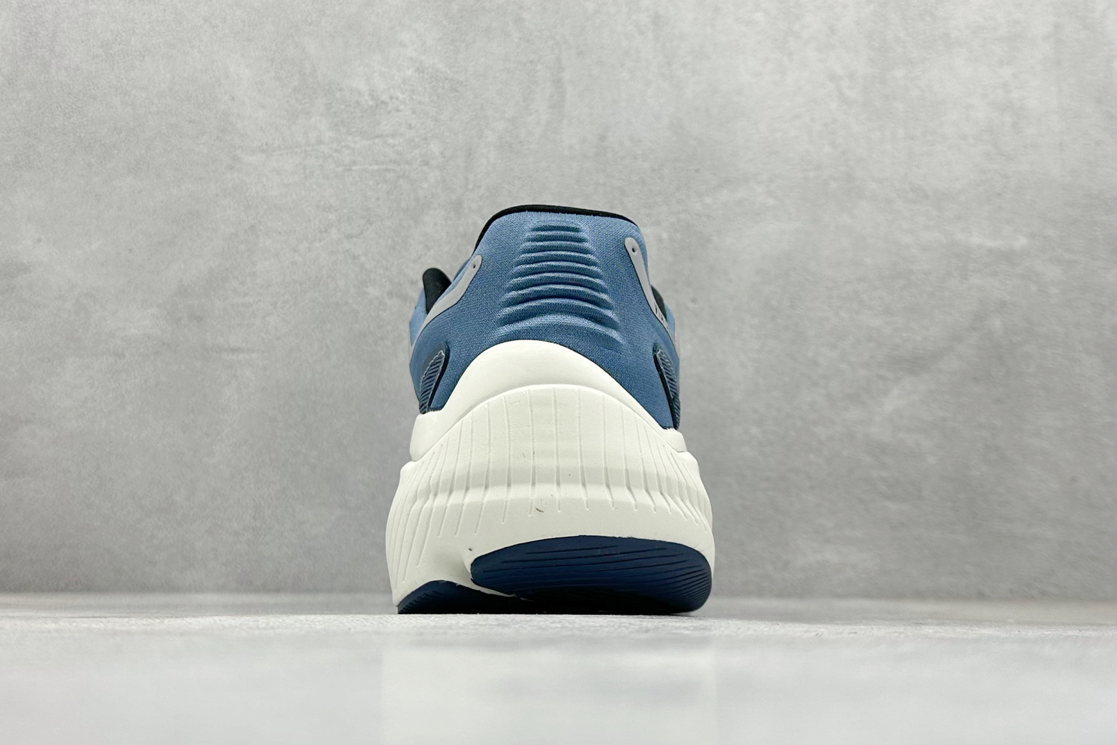 180 Altra奥创 W VIA OLY MPUS 缓震回弹轻量跑鞋减震透气跑鞋 ALOA82BW419-Chinese UA Cheap High Quatity Brand Clothes Bags handbags Sneakers wholesale wholesaler seller from China Factory suppliers Fashion Clothing Shoes best Quality Beautiful Price 180 Altra奥创 W VIA OLY MPUS 缓震回弹轻量跑鞋减震透气跑鞋 ALOA82BW419