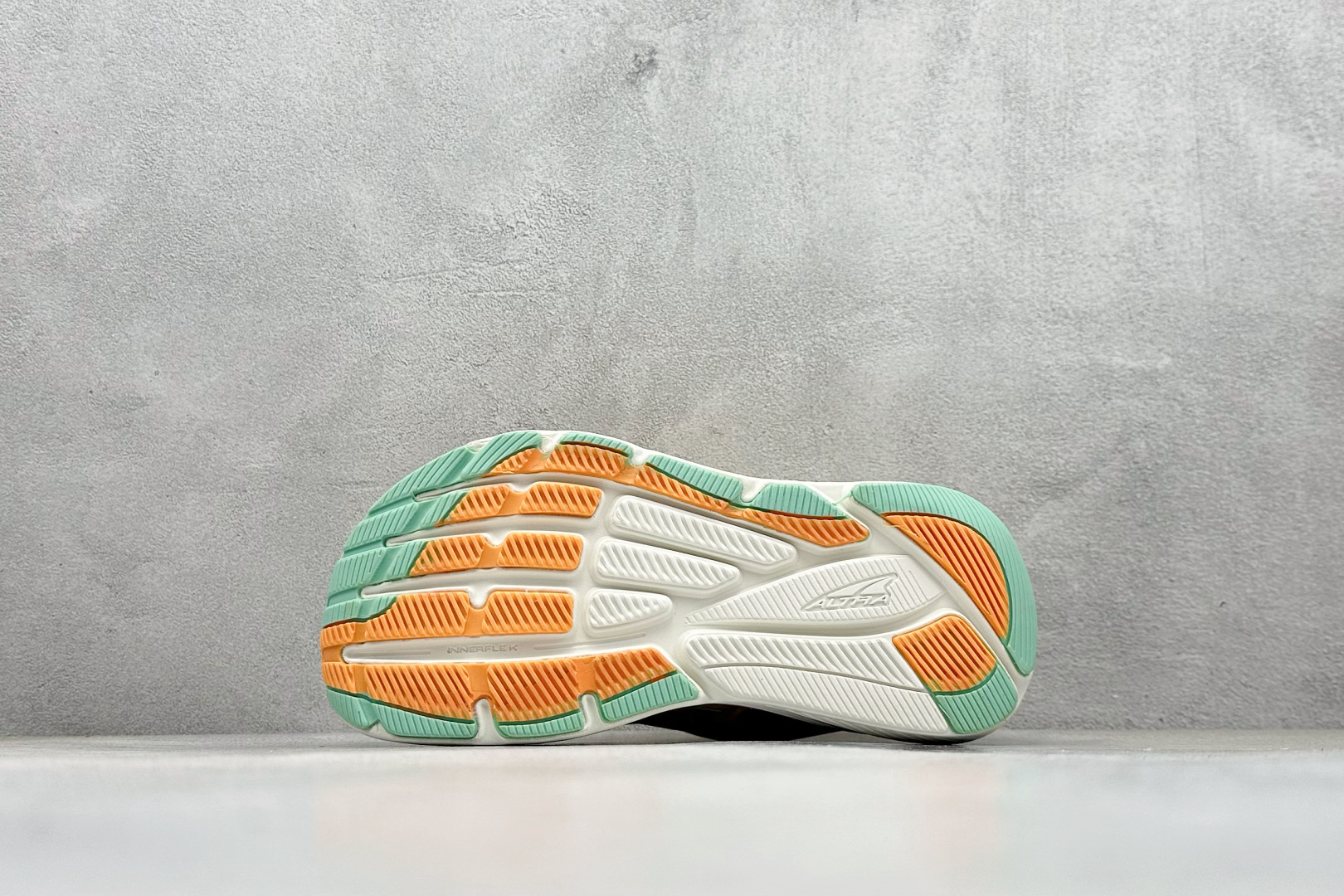 Altra奥创 W VIA OLY MPUS 缓震回弹轻量跑鞋减震透气跑鞋 ALOA82CR380