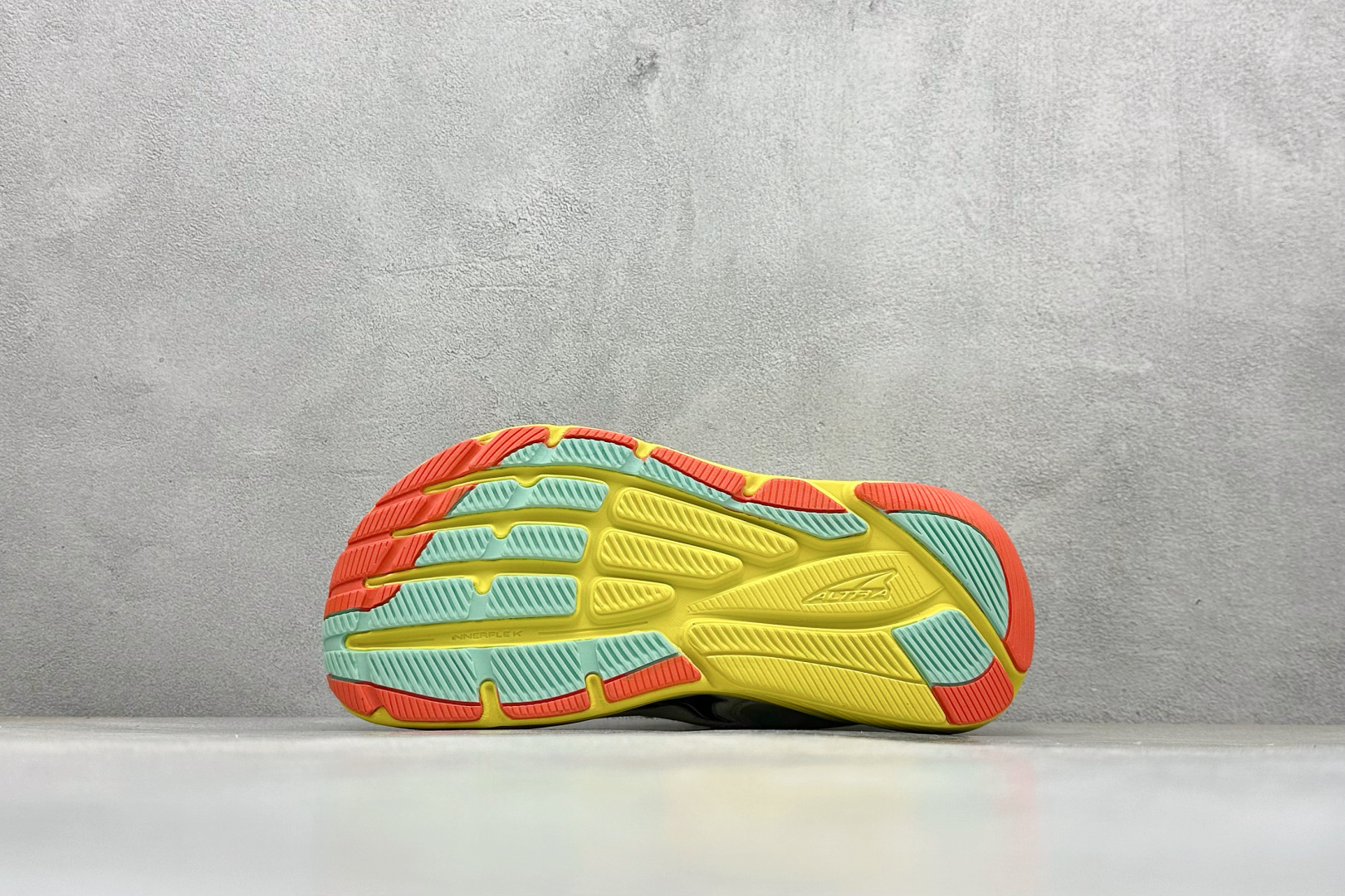 180 Altra奥创 W VIA OLY MPUS 缓震回弹轻量跑鞋减震透气跑鞋 ALOA82BW270-Chinese UA Cheap High Quatity Brand Clothes Bags handbags Sneakers wholesale wholesaler seller from China Factory suppliers Fashion Clothing Shoes best Quality Beautiful Price 180 Altra奥创 W VIA OLY MPUS 缓震回弹轻量跑鞋减震透气跑鞋 ALOA82BW270