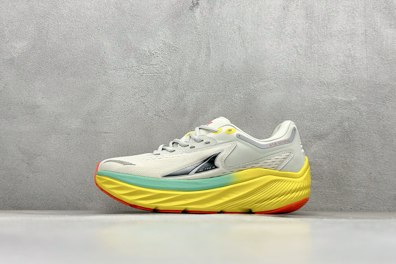 180 Altra奥创 W VIA OLY MPUS 缓震回弹轻量跑鞋减震透气跑鞋 ALOA82BW270-Chinese UA Cheap High Quatity Brand Clothes Bags handbags Sneakers wholesale wholesaler seller from China Factory suppliers Fashion Clothing Shoes best Quality Beautiful Price 180 Altra奥创 W VIA OLY MPUS 缓震回弹轻量跑鞋减震透气跑鞋 ALOA82BW270