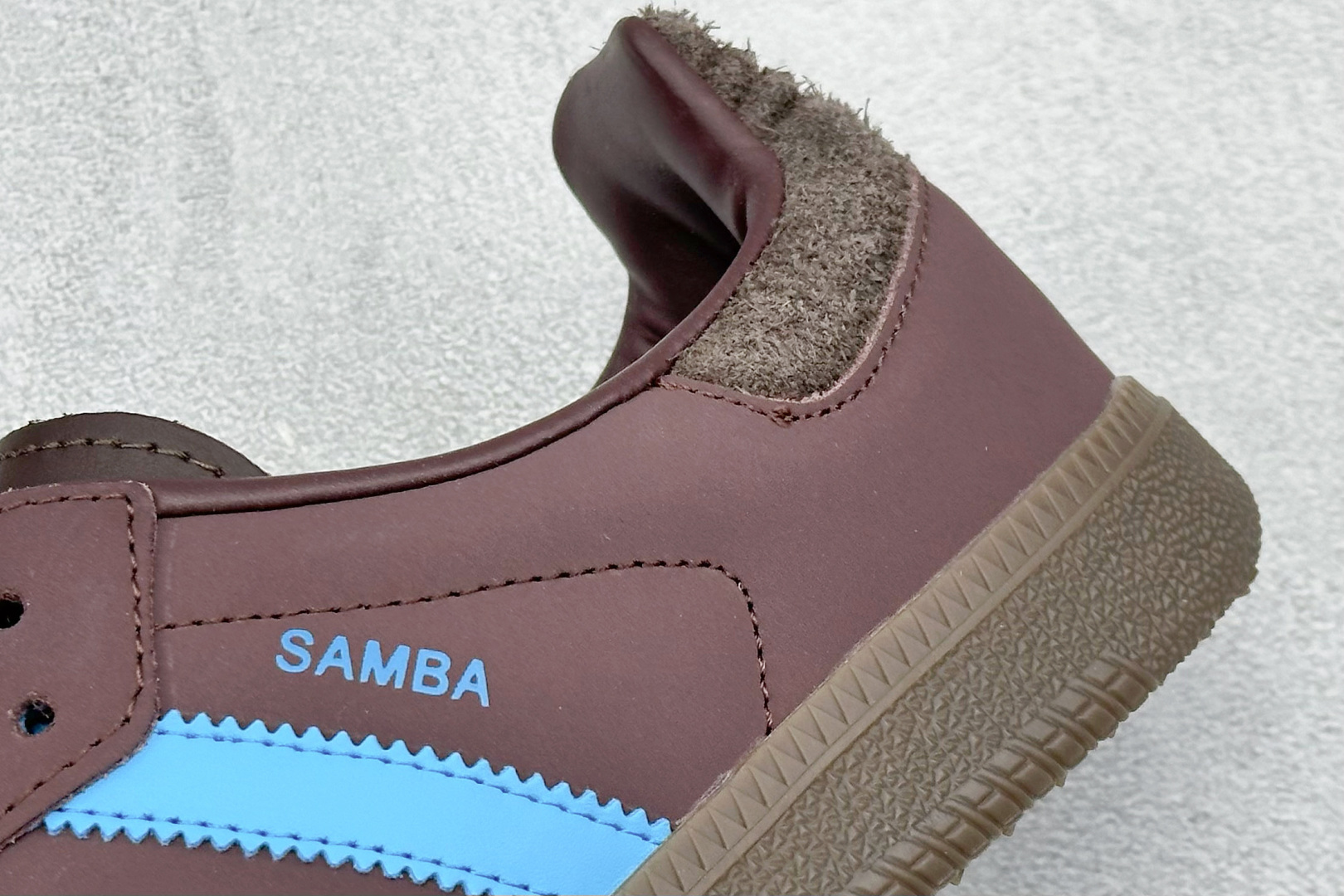 160 Adidas originals Samba 棕蓝 JI2733-Chinese UA Cheap High Quatity Brand Clothes Bags handbags Sneakers wholesale wholesaler seller from China Factory suppliers Fashion Clothing Shoes best Quality Beautiful Price 160 Adidas originals Samba 棕蓝 JI2733